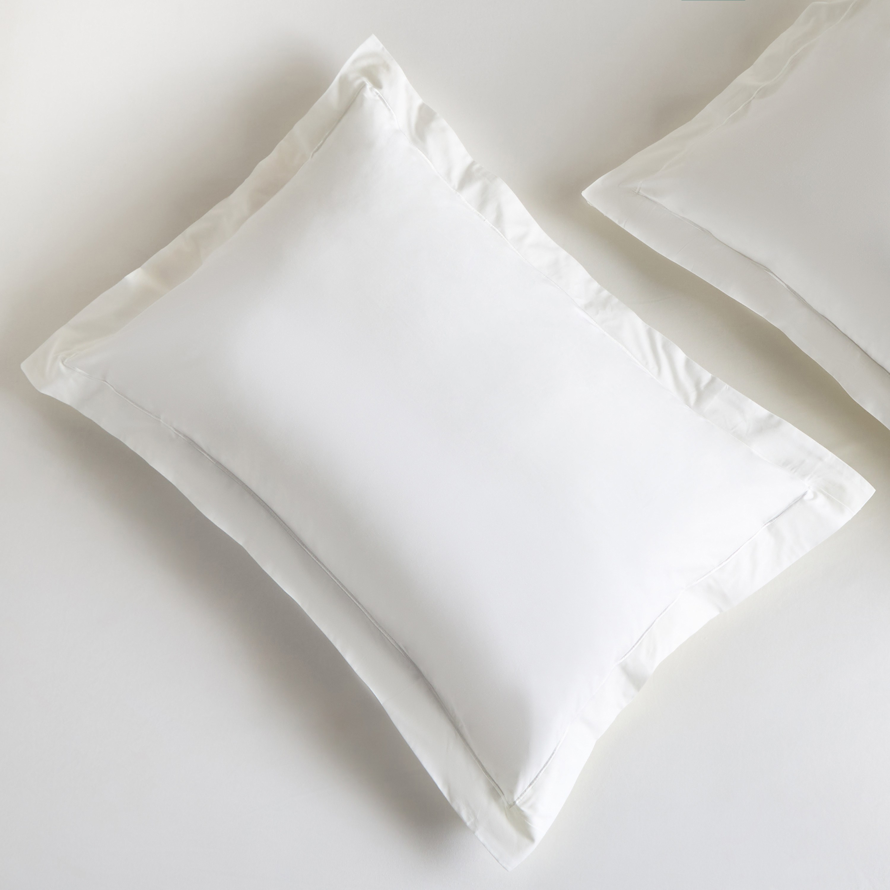 طقم غطاء وسادة من القطن العضوي بعدد خيوط 200 من قطعتين - إيكو سناجل - 50x75 سم-kids-beddingandwindows-bedding-pillowcases-image-2