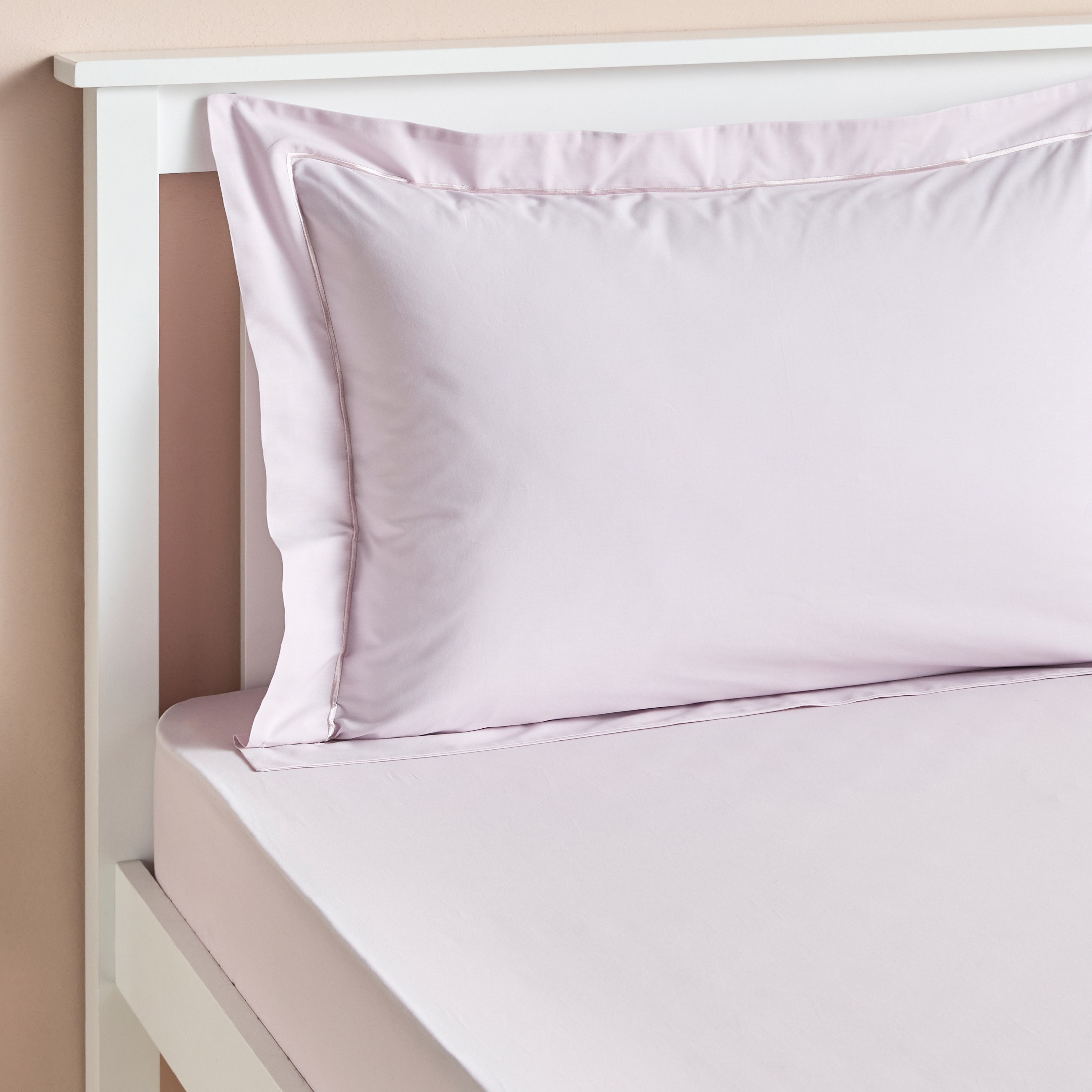 شرشف مطاطي كامل من القطن العضوي بعدد خيوط 200 خيط - إيكو سناجل- 120x200 سم-babyandkids-beddingandwindows-bedding-fittedandflatsheets-image-2