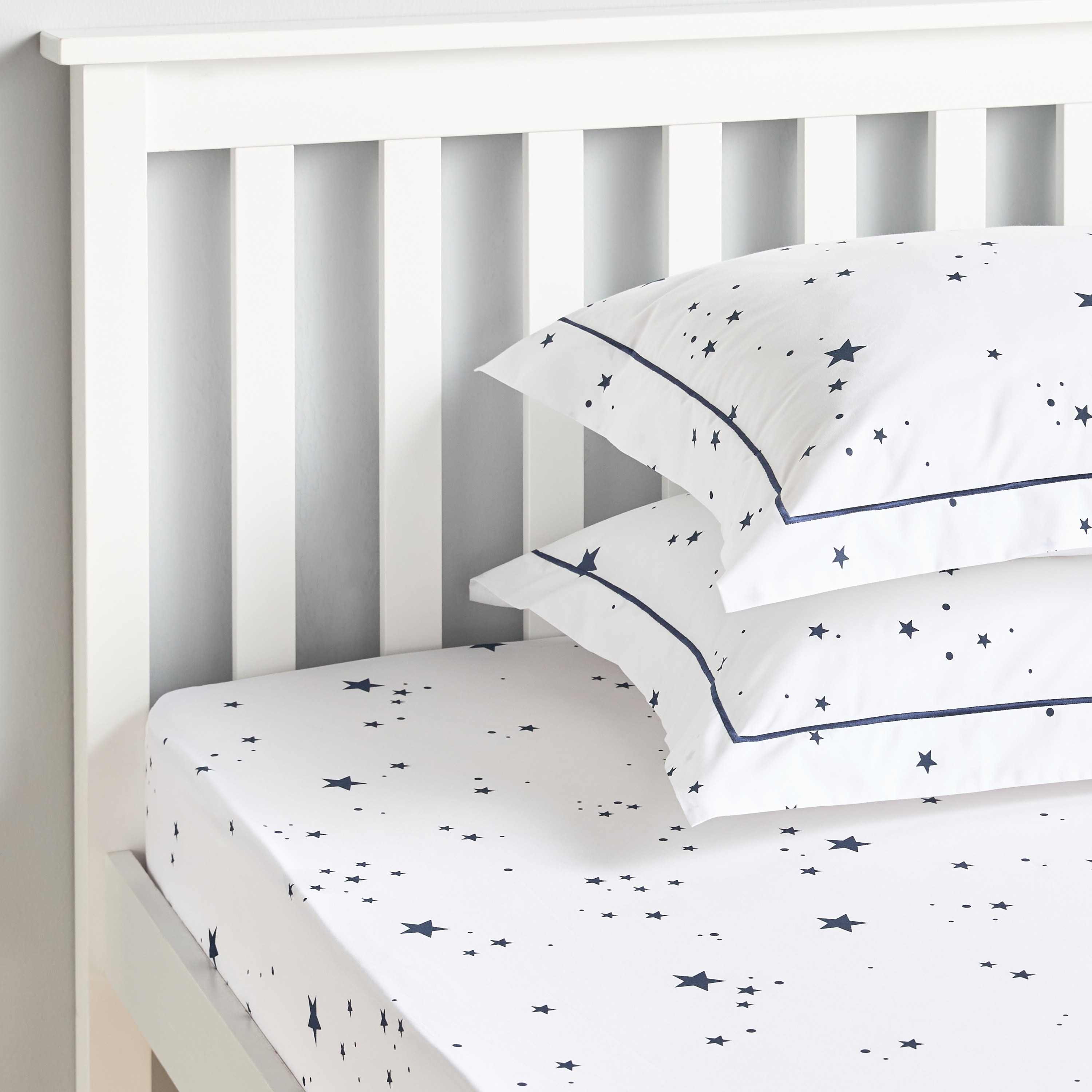 Eco Snuggle Stars Organic Cotton 200 Thread Count Single Fitted Sheet - 90x200 cm-kids-beddingandwindows-bedding-fittedandflatsheets-image-4
