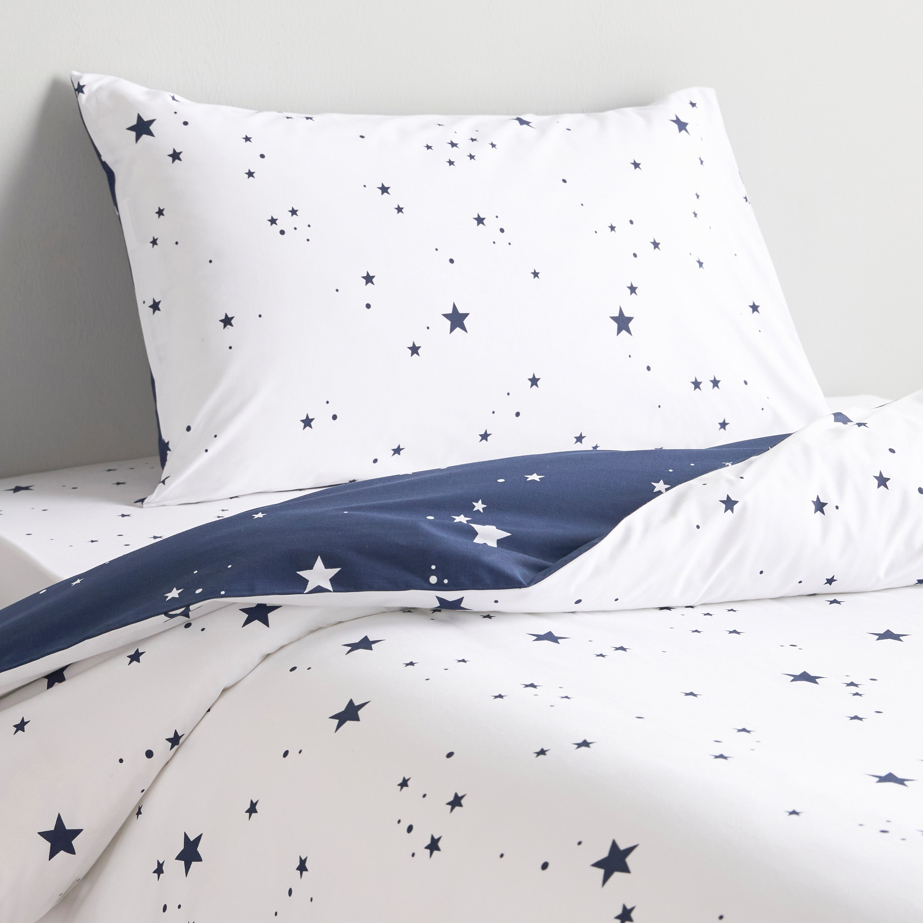 Eco Snuggle Stars Organic Cotton 200 Thread Count 2-Piece Full Duvet Cover Set - 160x200 cm-babyandkids-beddingandwindows-bedding-duvetcovers-image-1