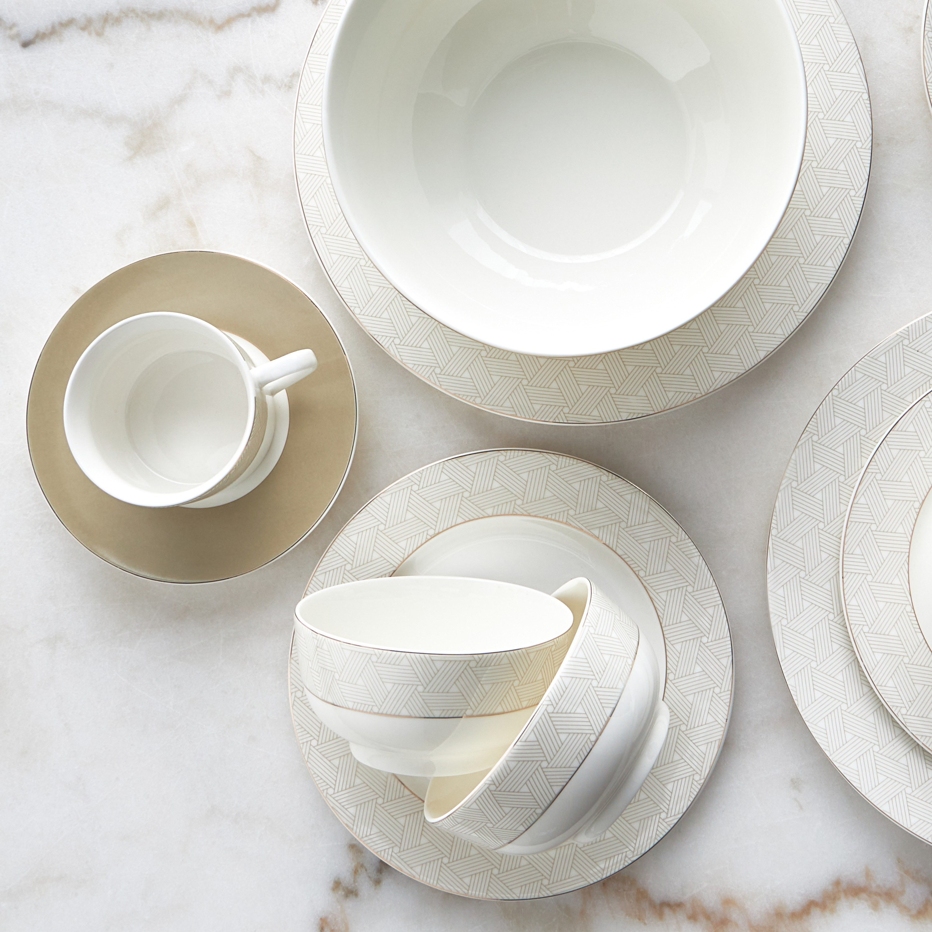 Noura 32-Piece New Bone China Dinner Set - Serves 6