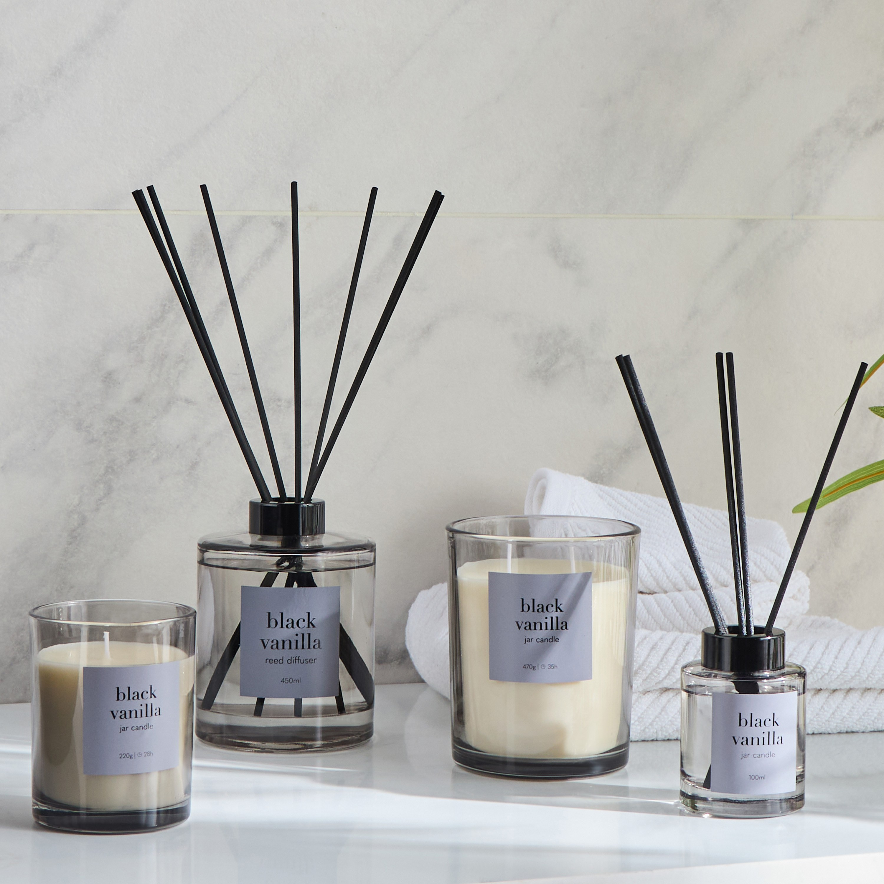 جرة شموع معطرة بلاك فانيلا - أساسي - 28 ساعة-household-homefragrance-candles-image-4