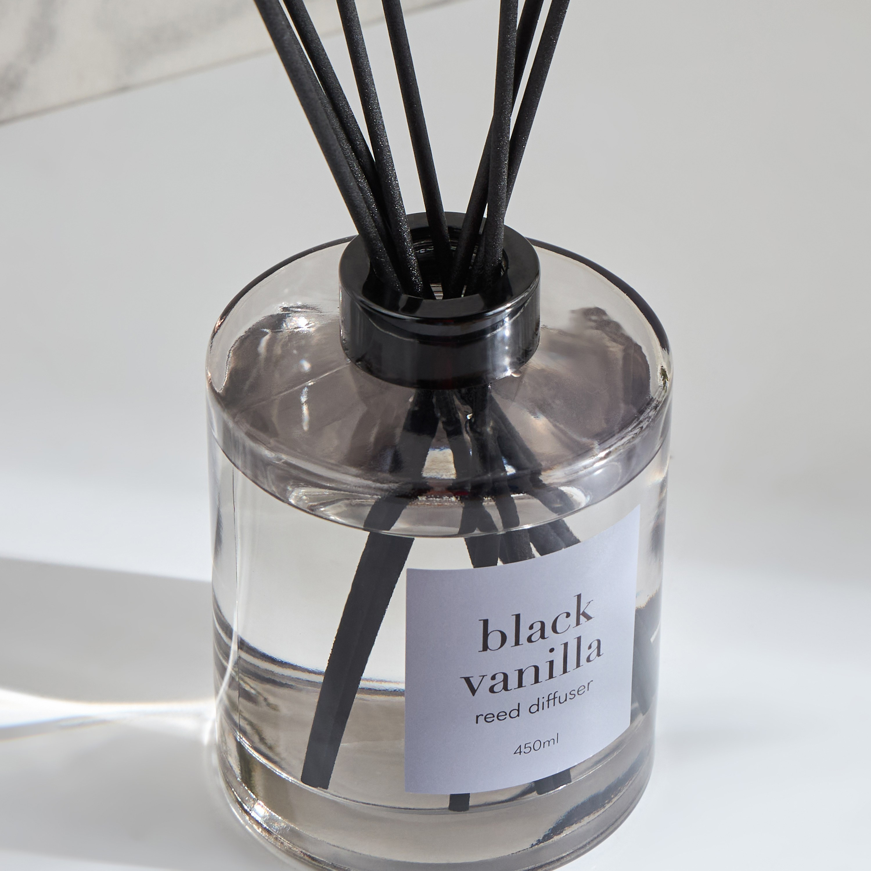 Asasi Black Vanilla Reed Diffuser - 450 ml-household-homefragrance-reeddiffusers-image-2