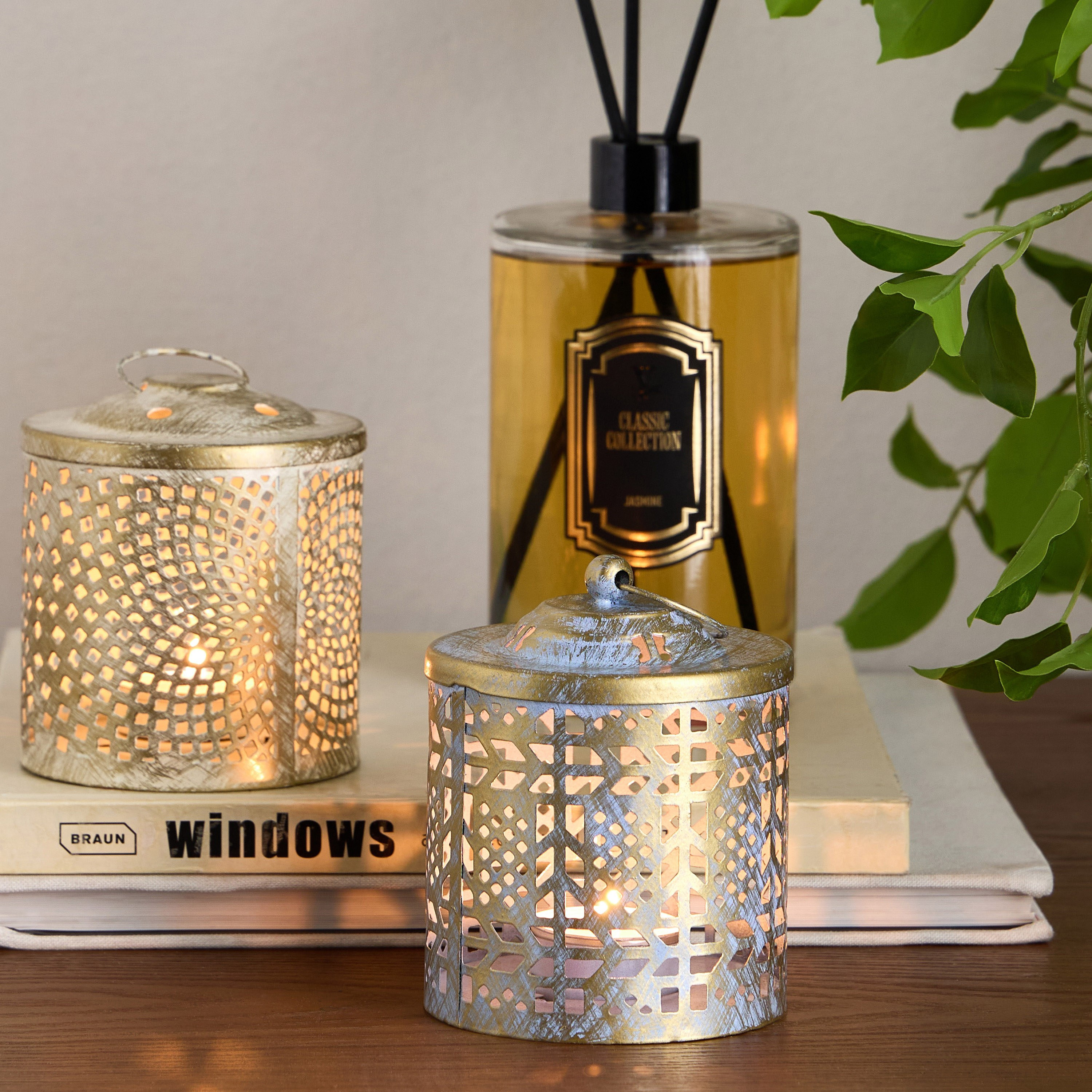 Zina Metal Tealight Lantern - 13 cm-household-decor-candleholdersandlanterns-image-4