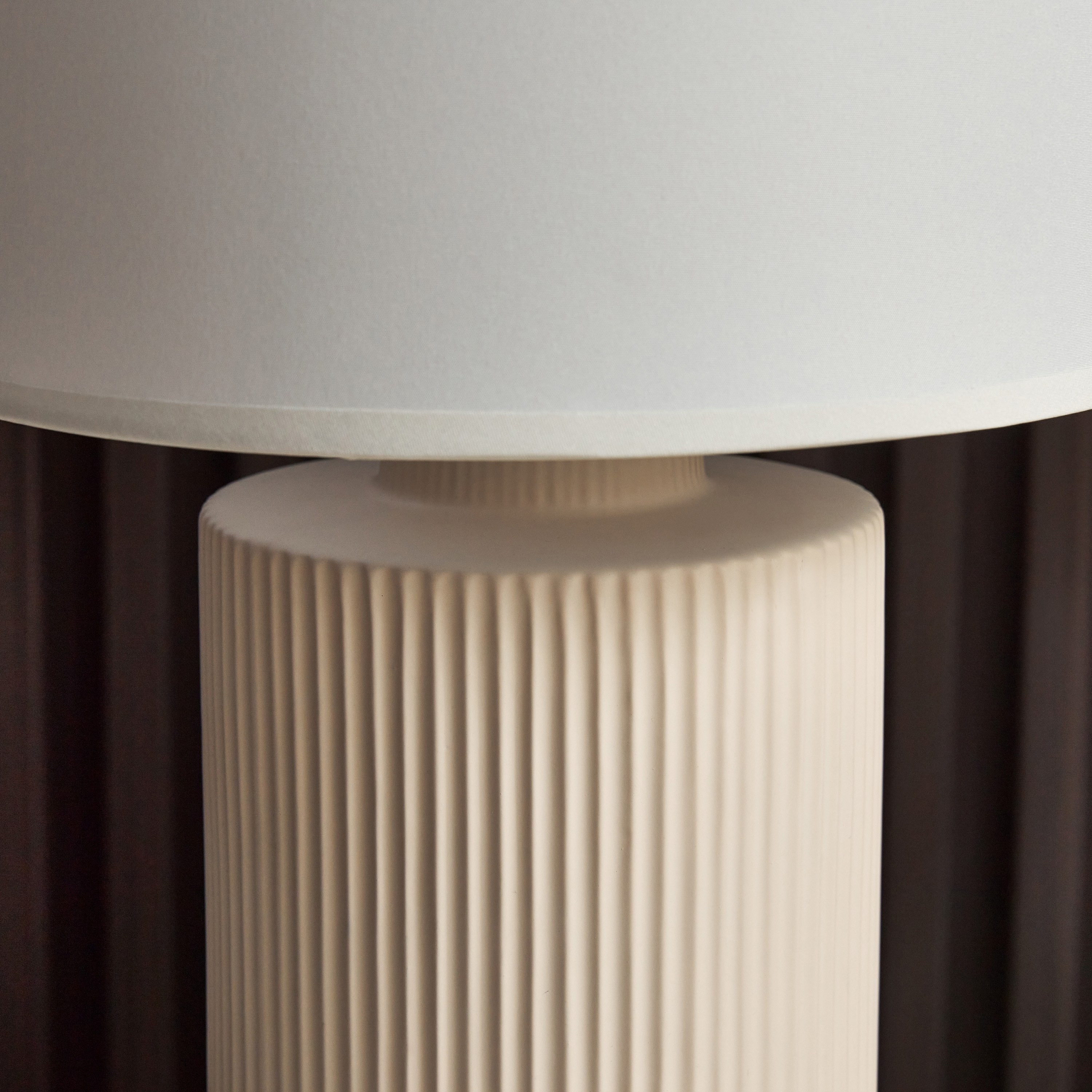 مصباح طاولة سيراميك - رافر- 43 سم-household-lighting-tableanddesklamps-image-3