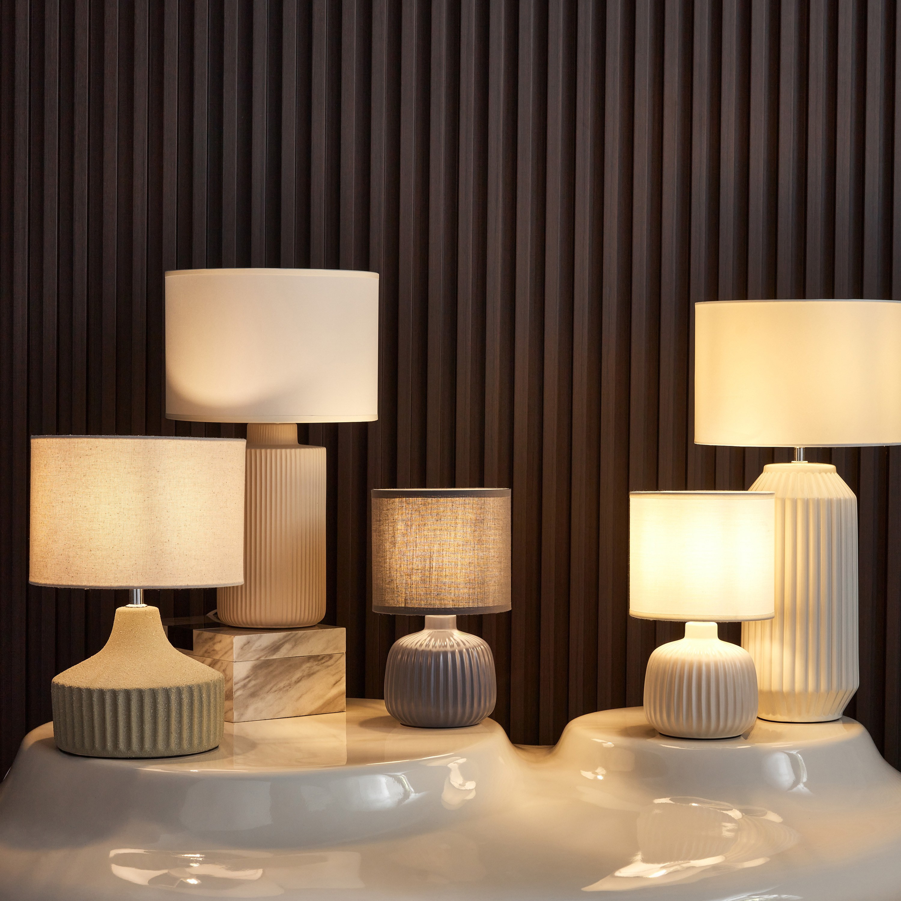 مصباح طاولة سيراميك - رافر- 43 سم-household-lighting-tableanddesklamps-image-8