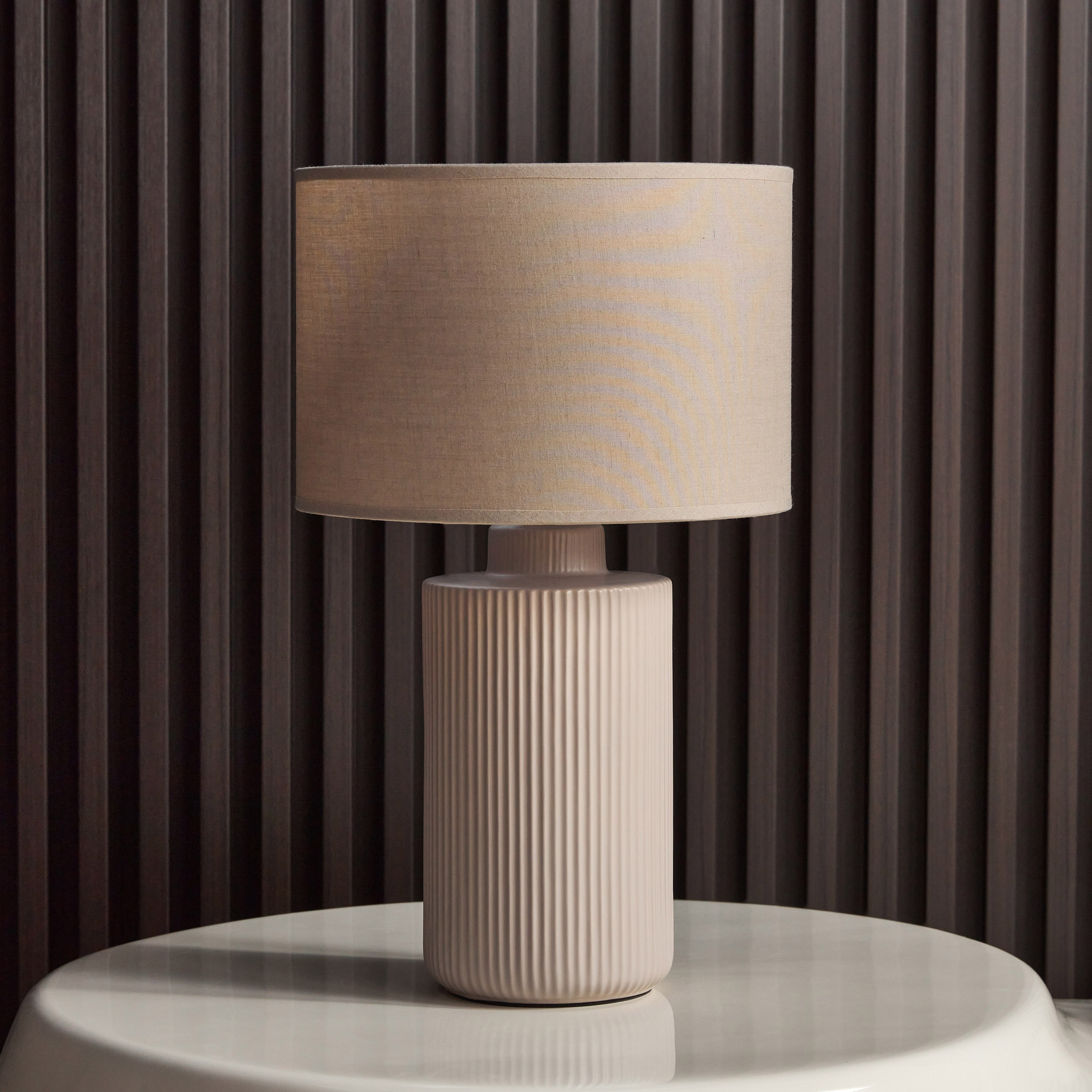 مصباح طاولة سيراميك - رافر- 43 سم-household-lighting-tableanddesklamps-image-1