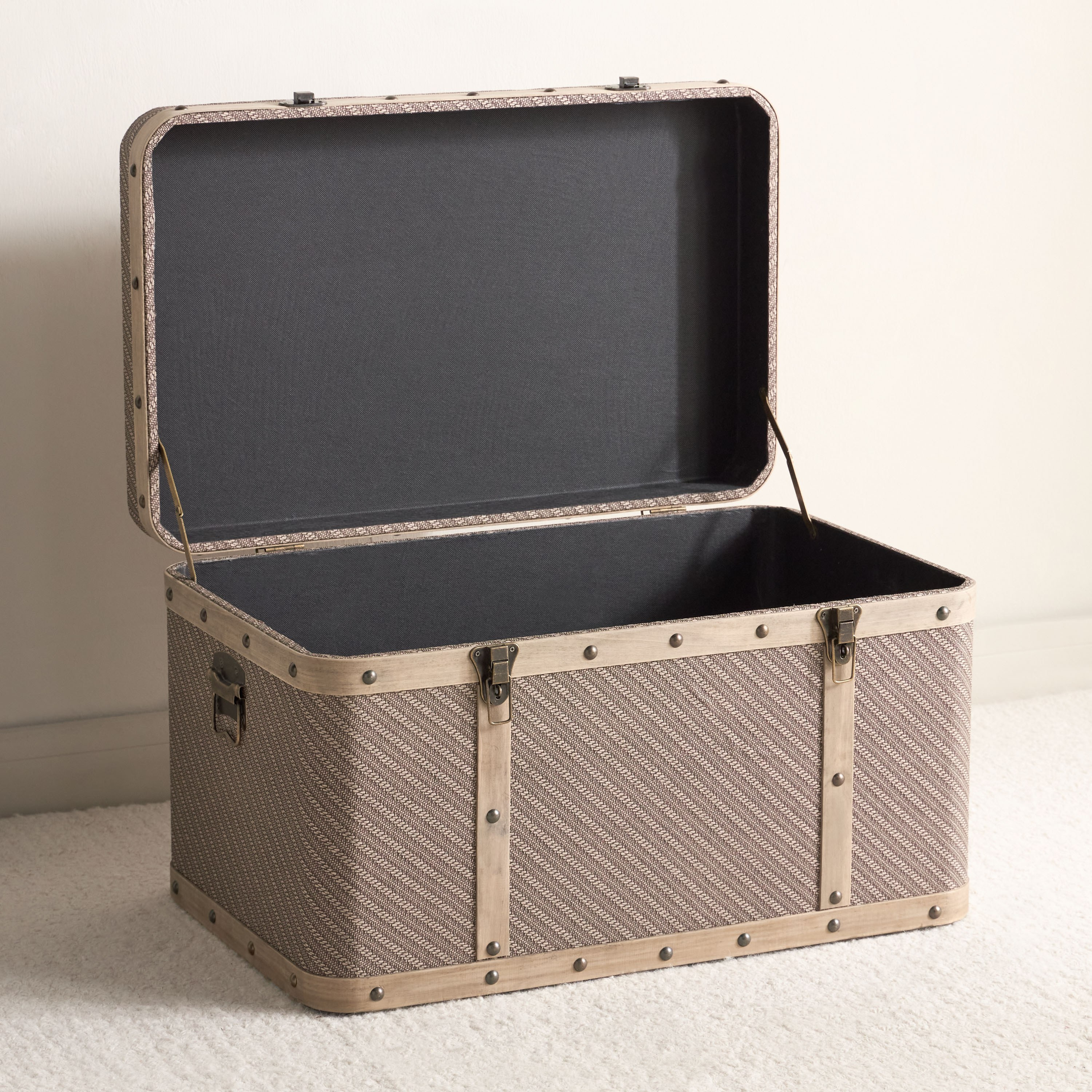 Zale Storage Trunk - 42cm-household-storage-storagesolutions-trunks-image-2