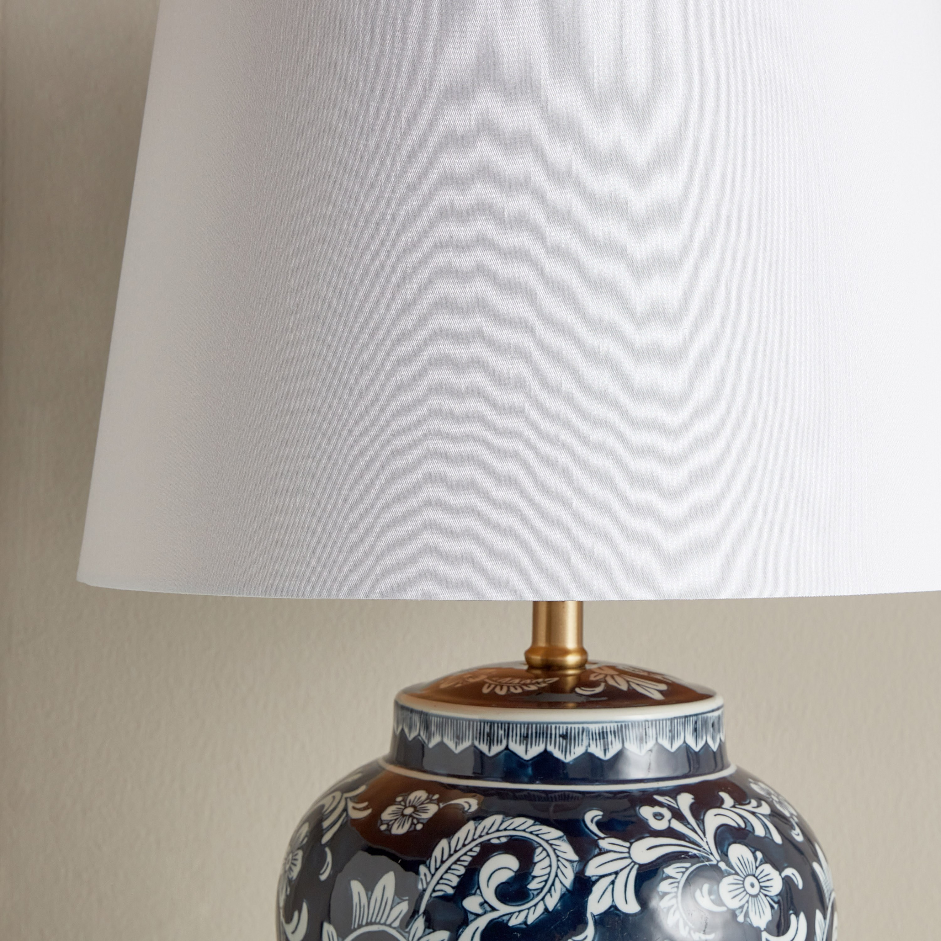 Oyku Ceramic Table Lamp - 67 cm-household-lighting-tableanddesklamps-image-3