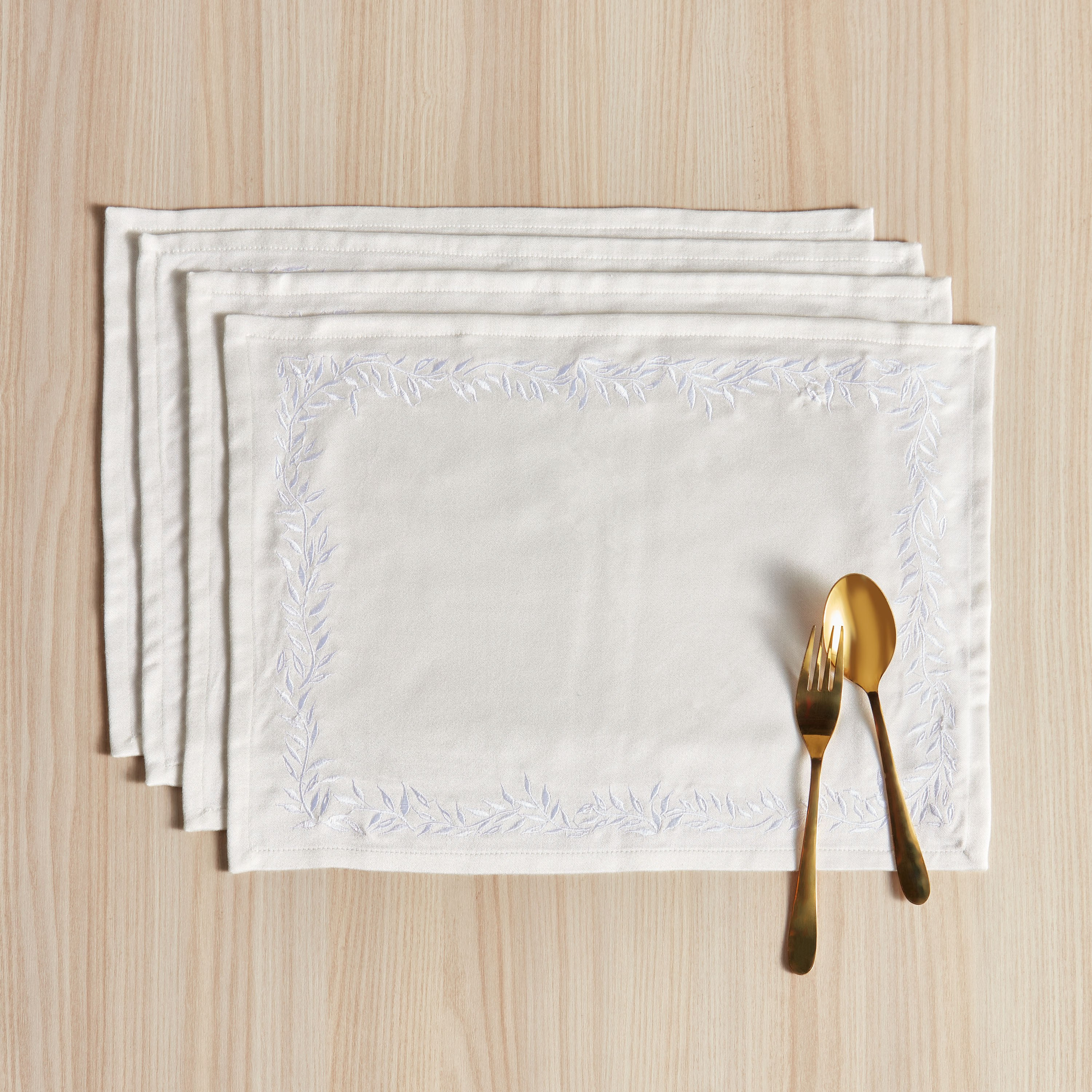 Faris 4-Piece Placemat Set-household-dining-tablelinen-placemats-image-1