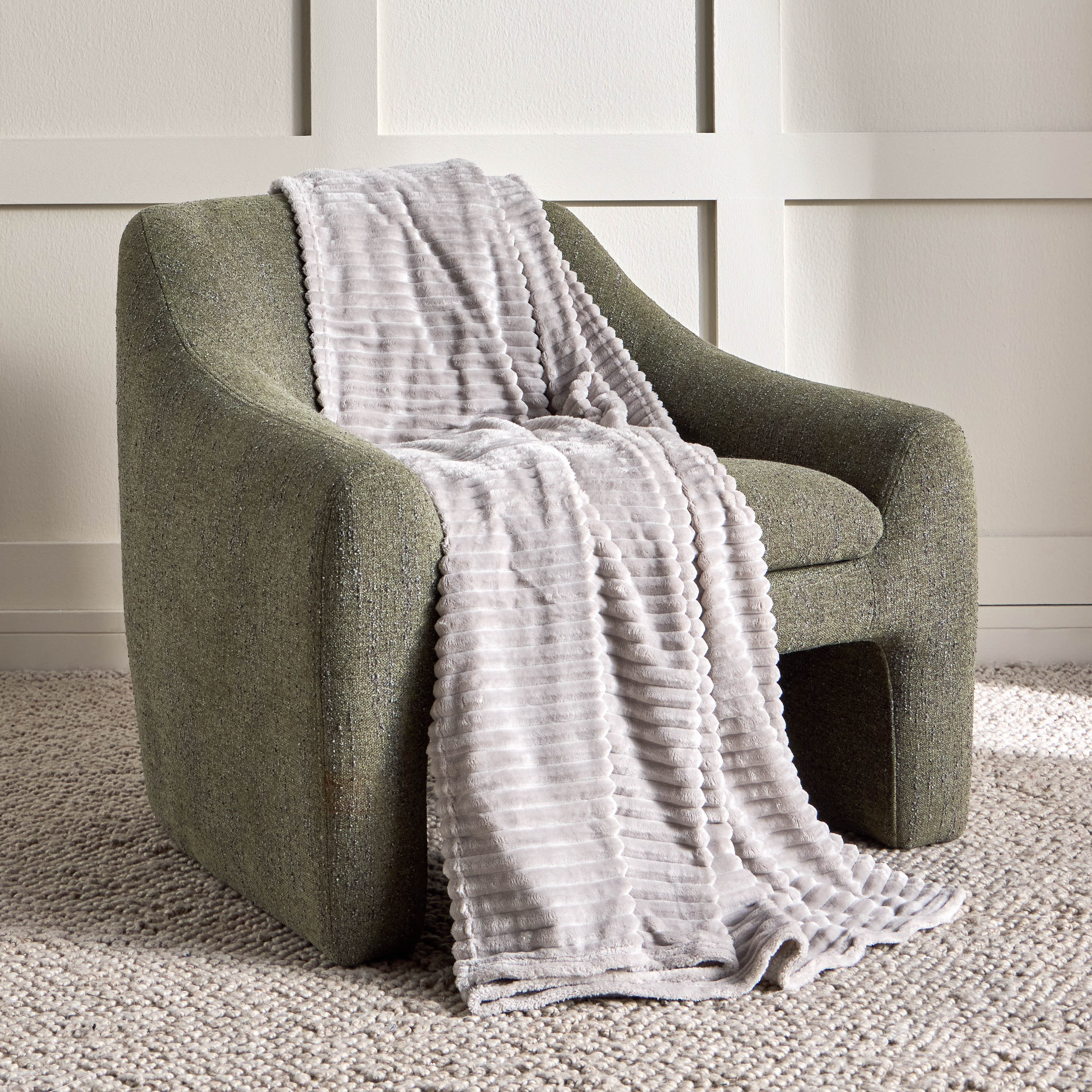 Noura Portia Jacquard Flannel Blanket - 150x200 cm-household-cushionsandthrows-throwsandblankets-blankets-image-1