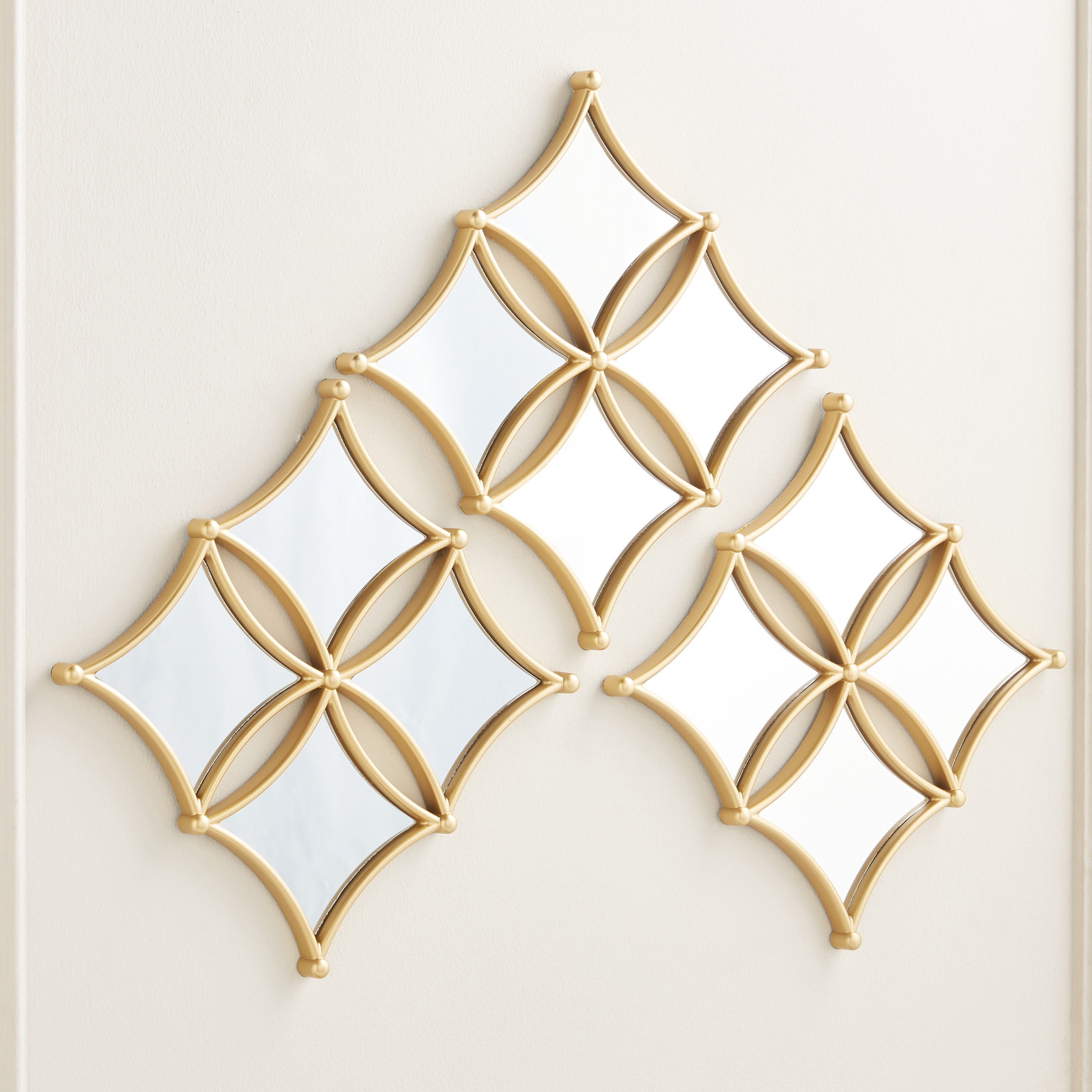 Oluina Mirrored Wall Accent - Set of 3