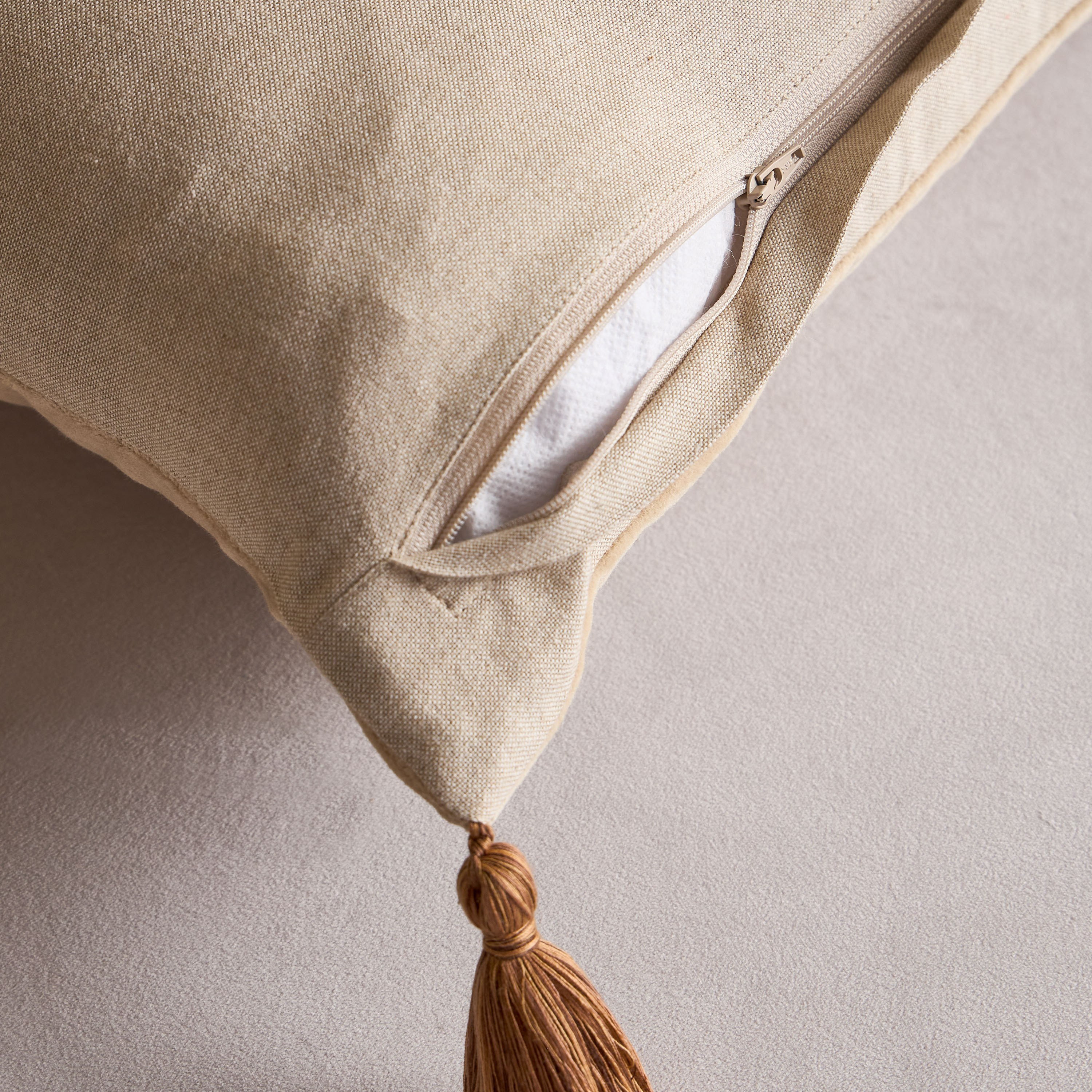 Desert Elegance Zahra Embroidered Filled Cushion - 40x40 cm-household-cushionsandthrows-filledcushions-decorativecushions-image-7