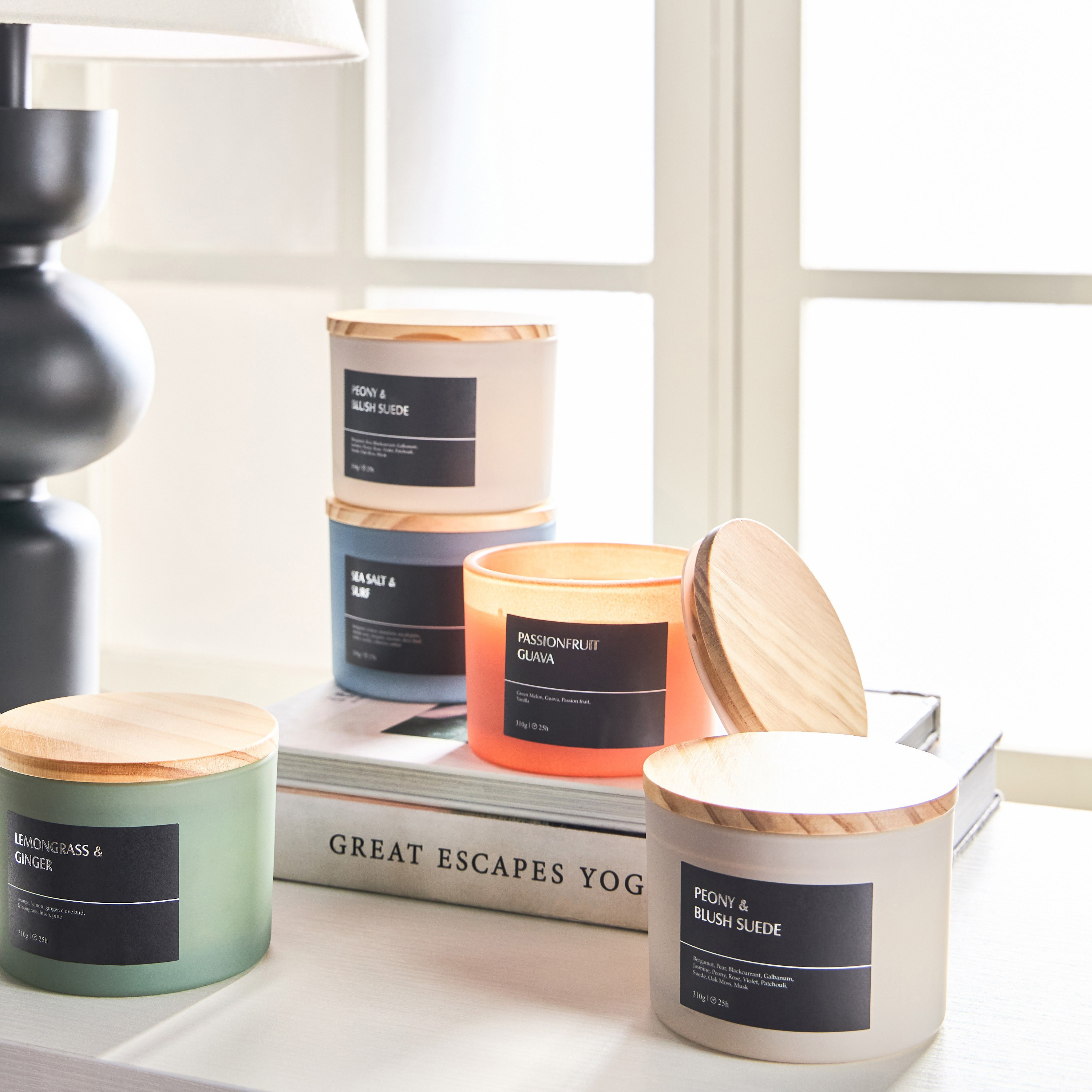 Ambience Core Lemongrass and Ginger Scented Jar Candle - 25 h-household-homefragrance-candles-image-3