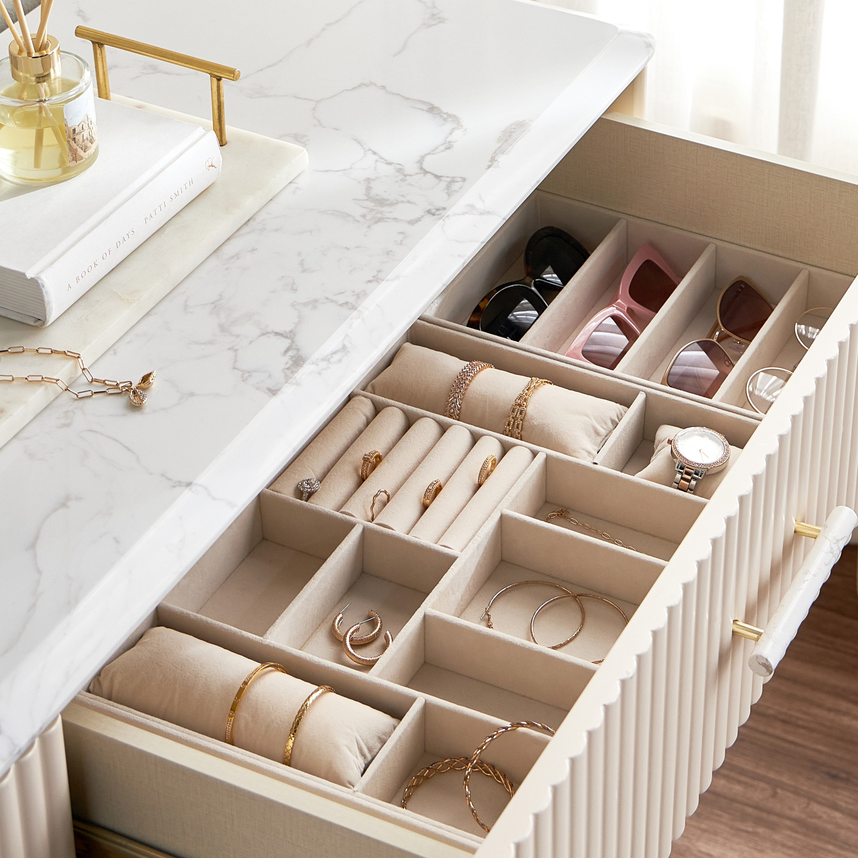 صينية مجوهرات قابلة للتمدد - فلوسكي-household-storage-jewelleryorganizing-jewellerytrays-image-4