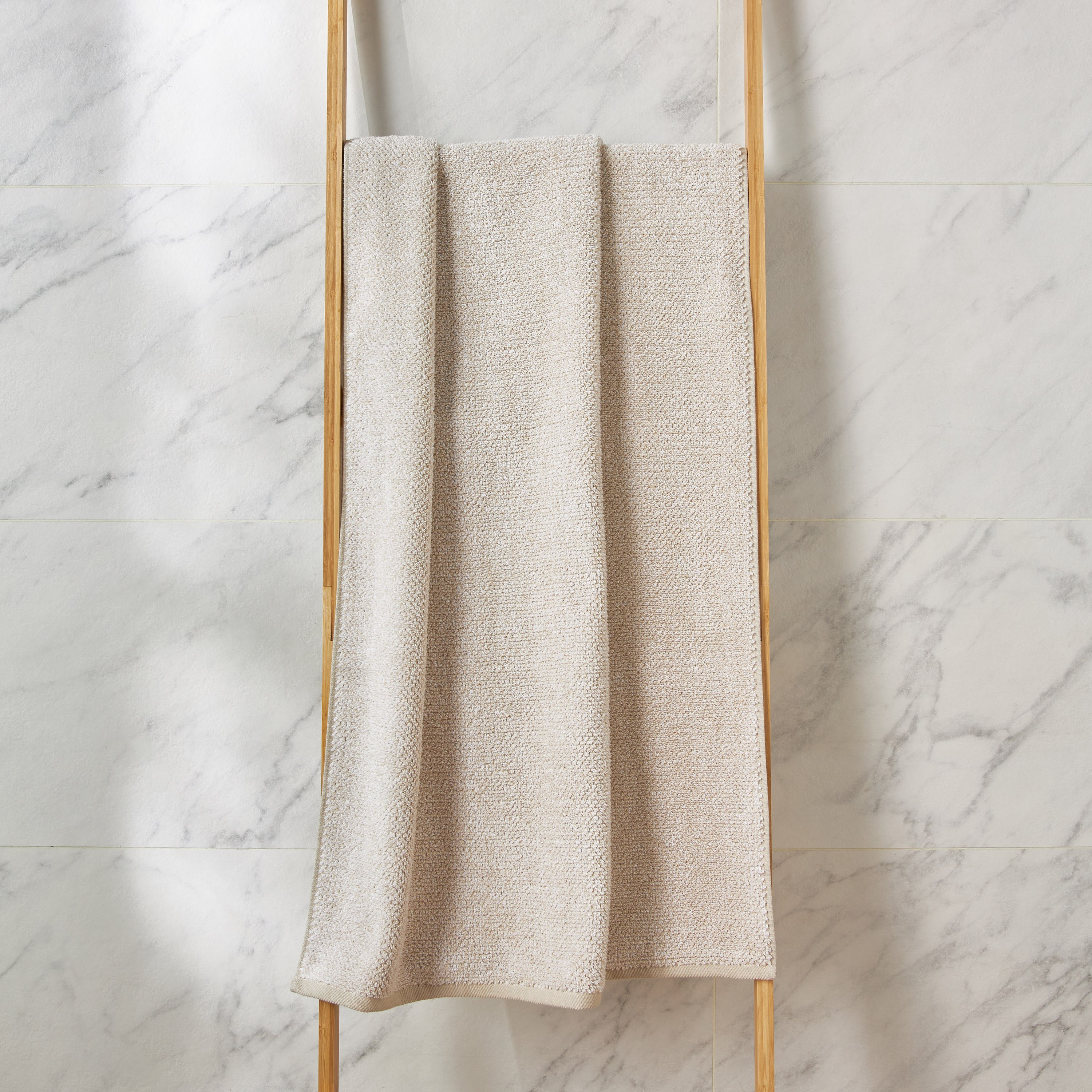 Amberjack Bath Towel - 70x140 cm-household-bathandlaundry-bathlinen-towels-image-1