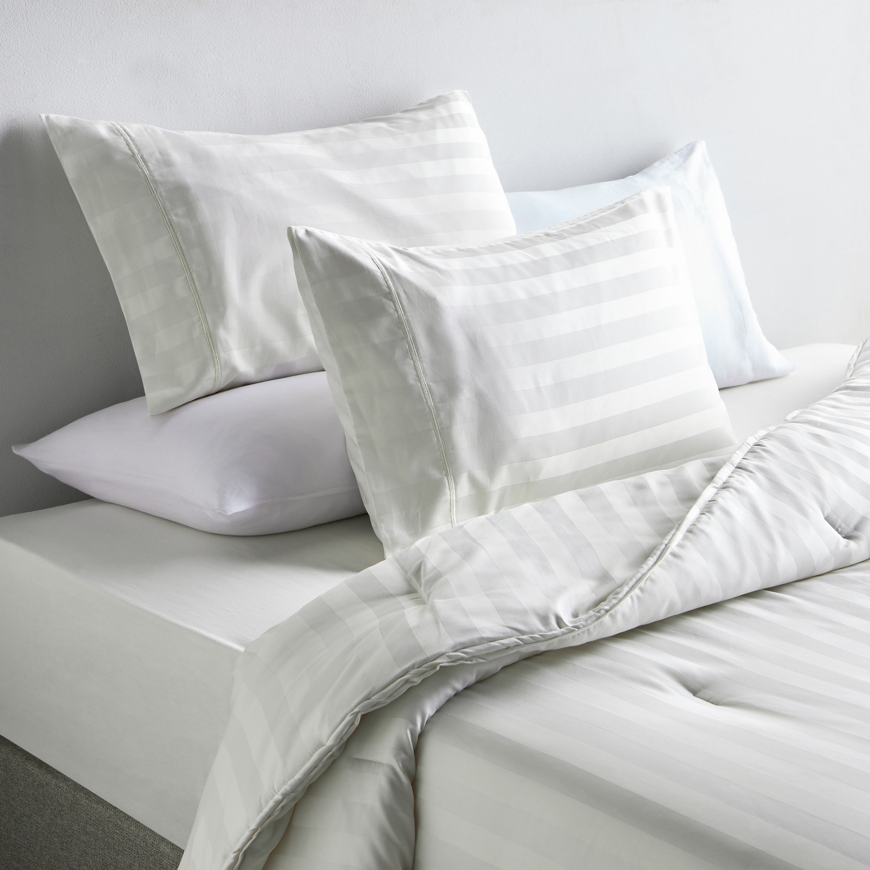 Satin Stripe Pima Cotton Sateen 525 Thread Count 3-Piece Full Comforter Set - 160x240 cm-household-bedding-comfortersandbedspreads-comforters-image-1