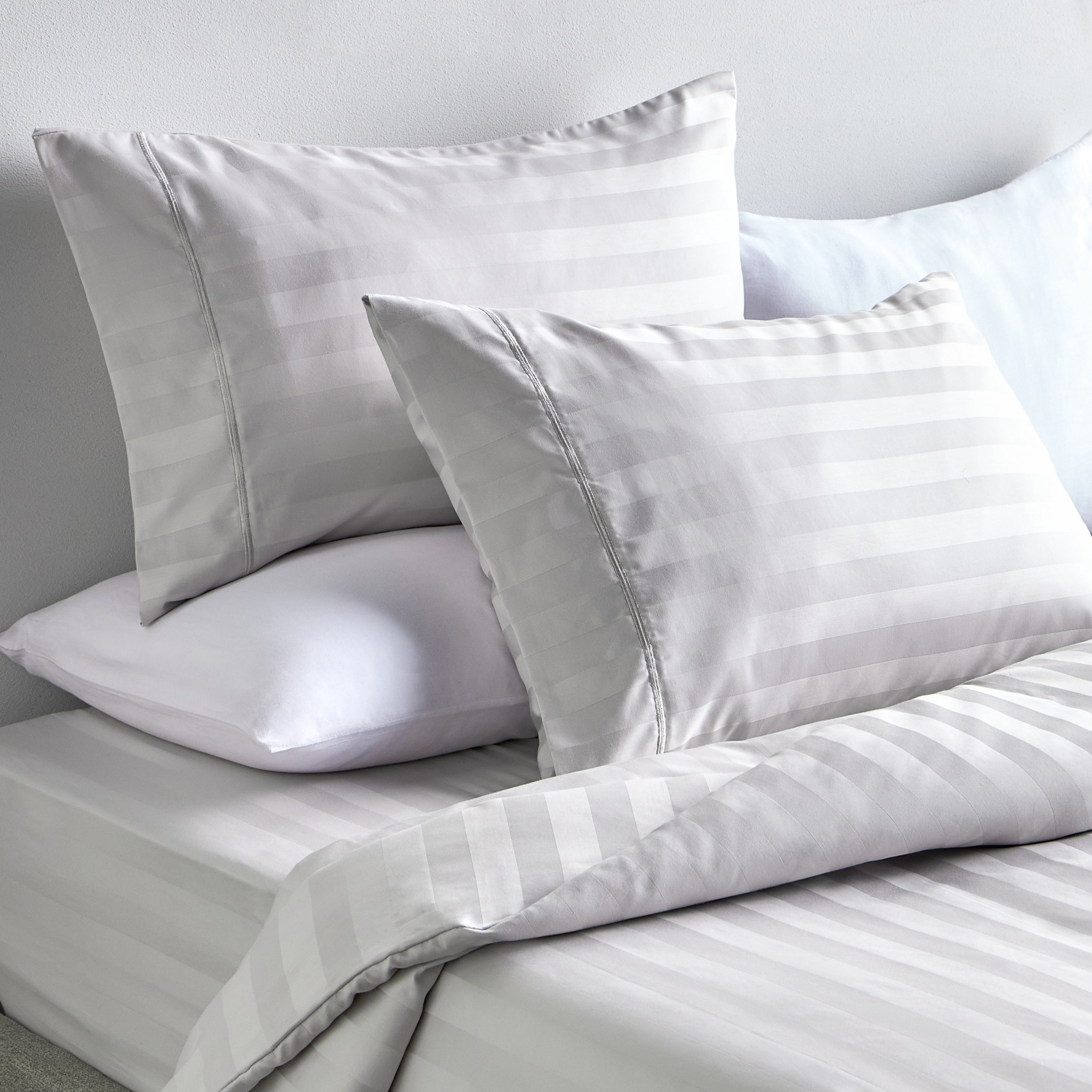 Satin Stripe Pima Cotton Sateen 525 Thread Count 3-Piece Queen Duvet Cover Set - 200x200 cm-household-bedding-duvetandcovers-duvetcovers-image-1