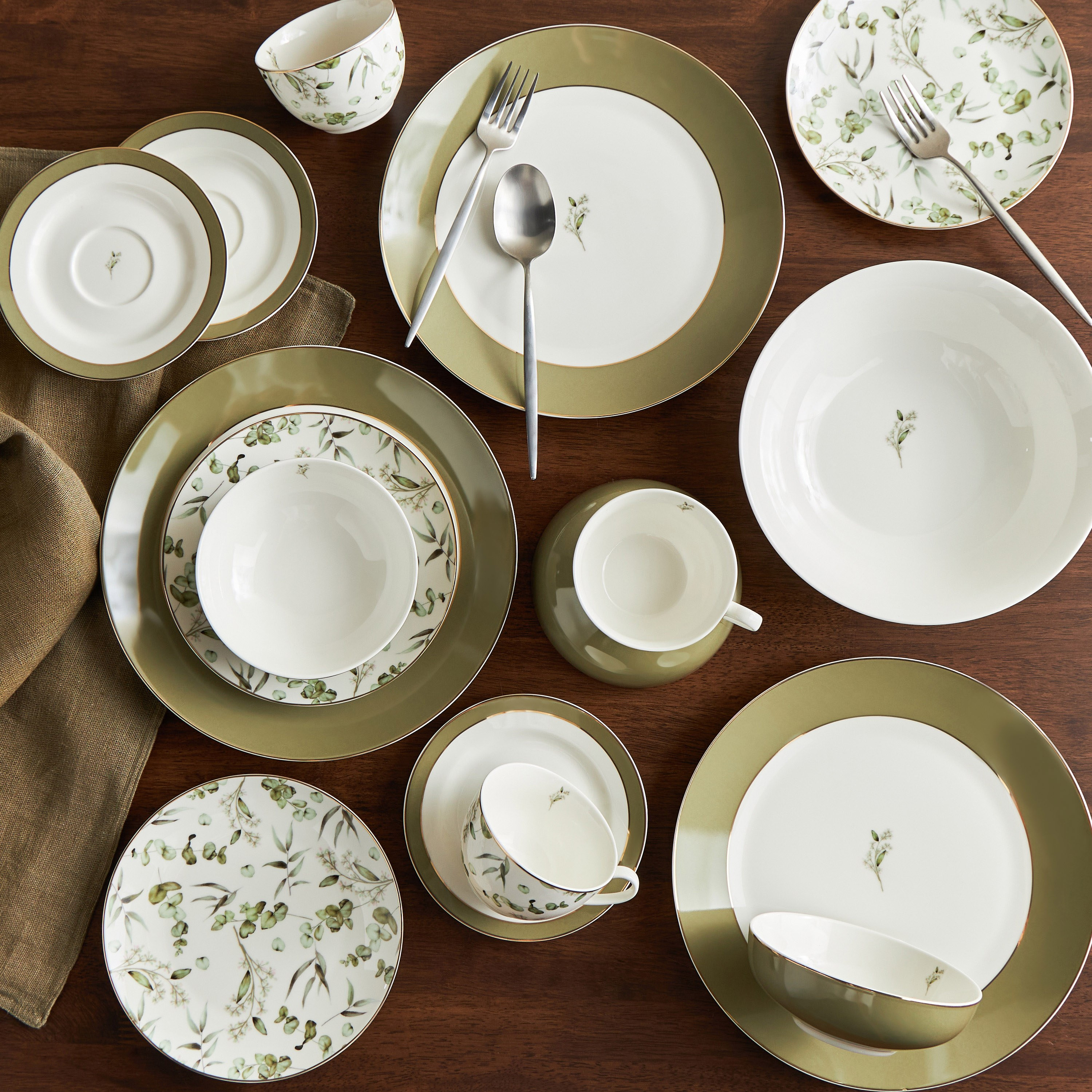 Buy dinner set online best sale