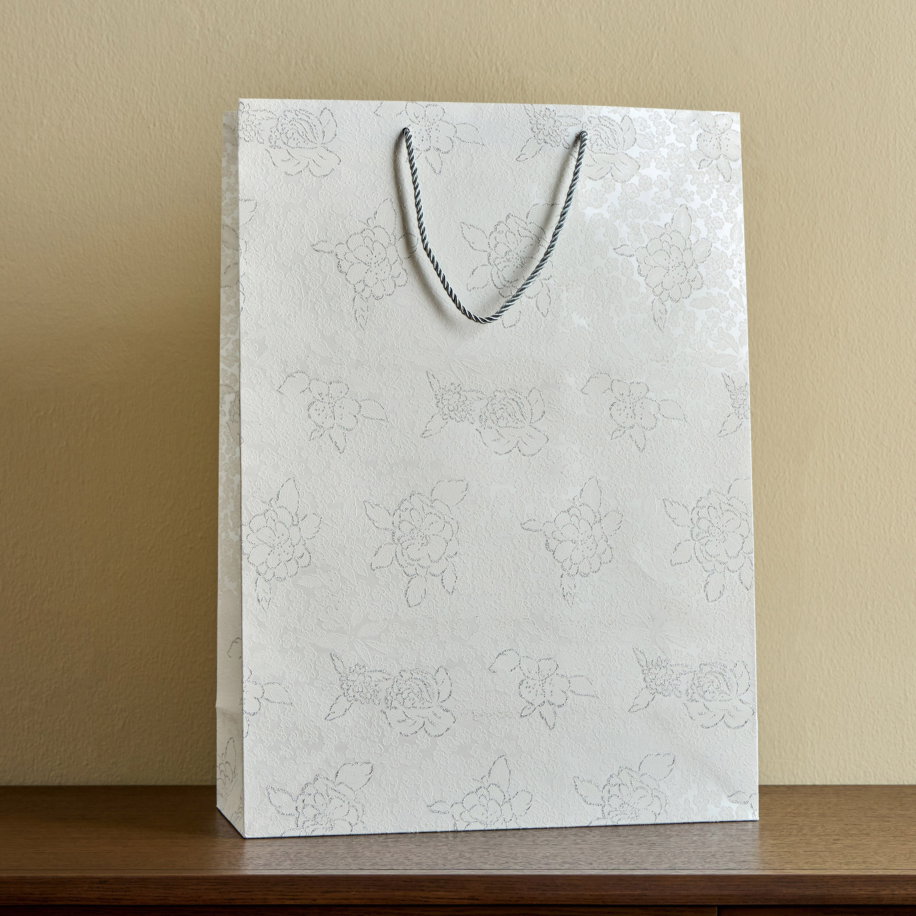 Pia Peony Print Gift Bag-household-giftingaccessories-accessories-image-1