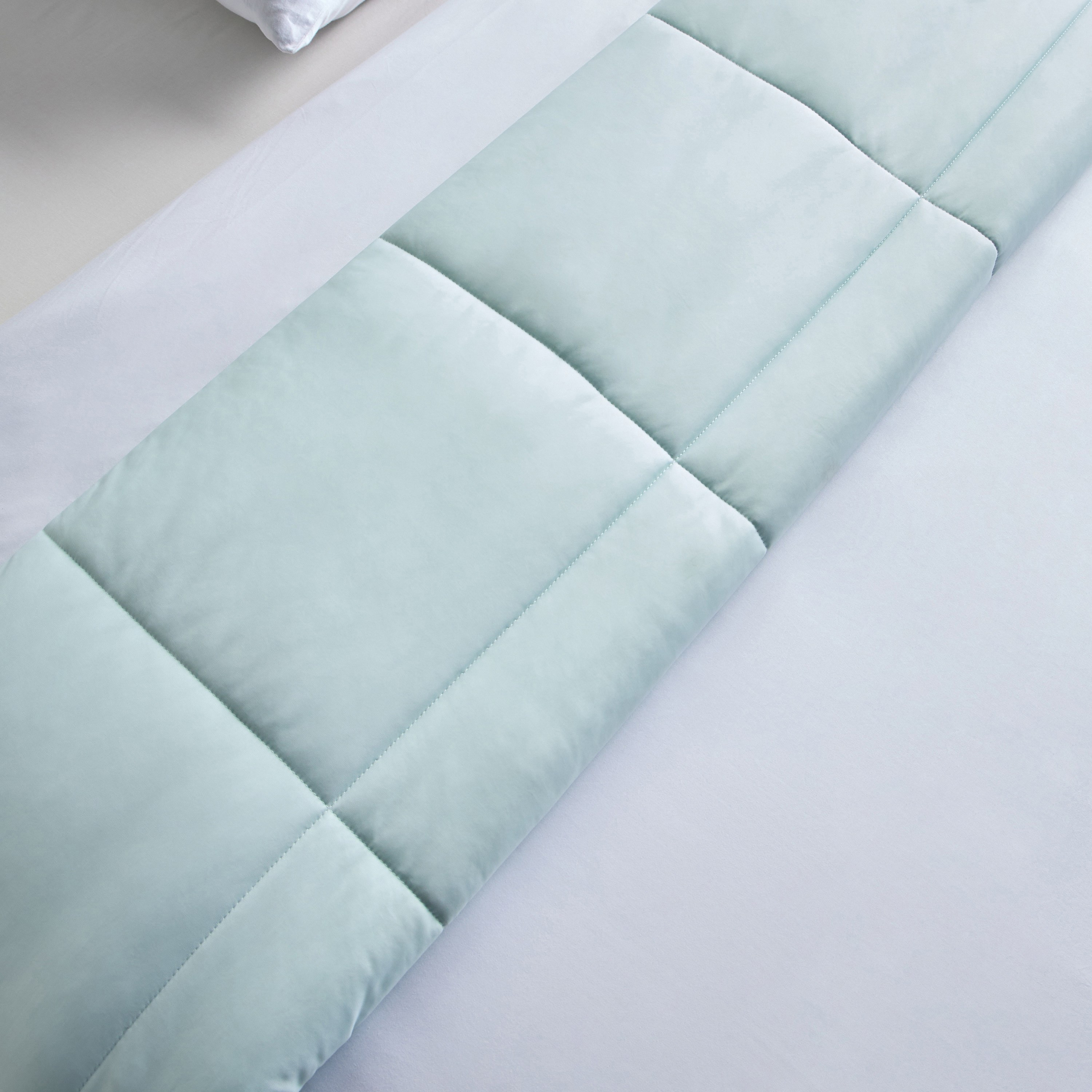 Frost Cooling Quilt - 220x240 cm-household-bedding-blankets-image-4