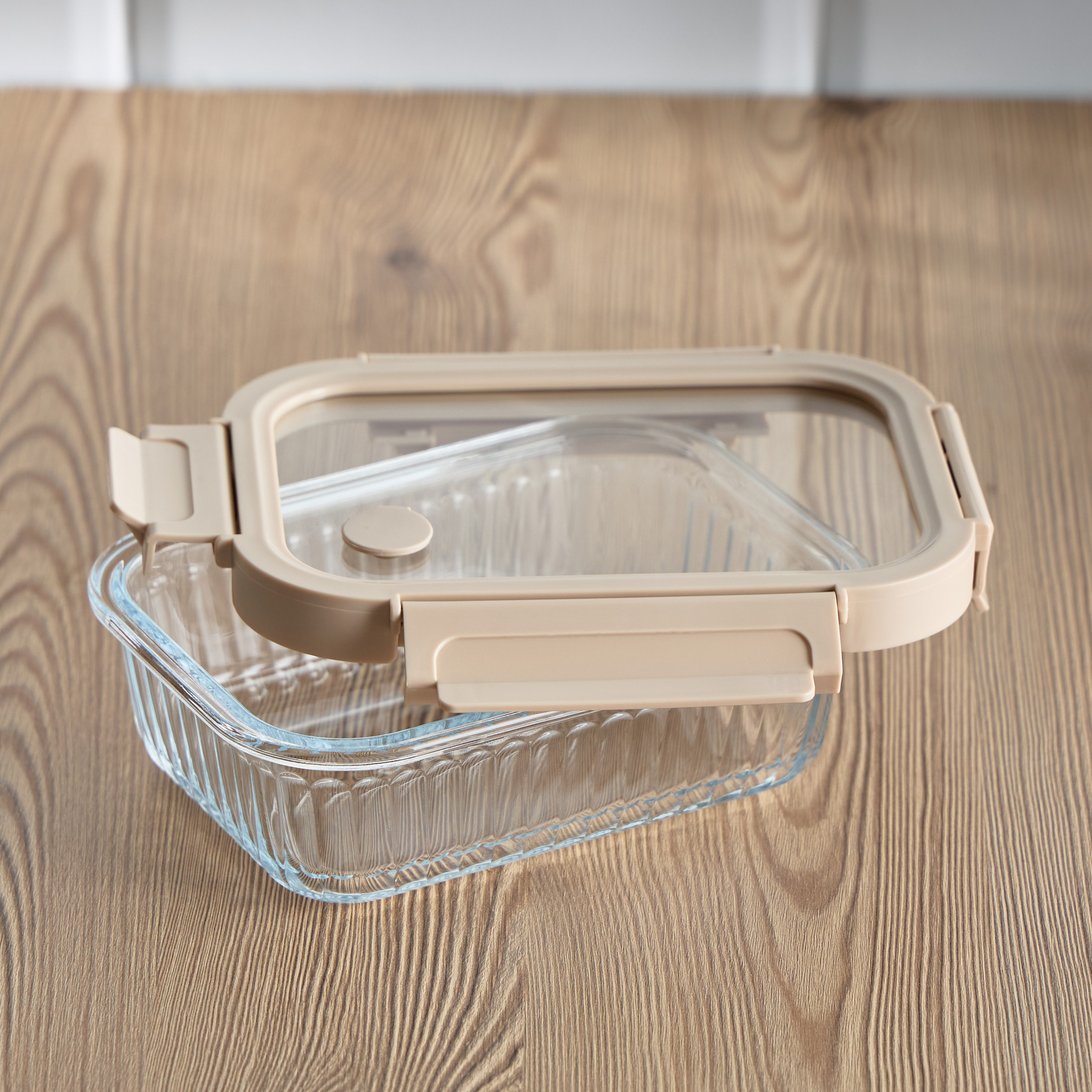 Betsy Food Container - 640 ml-household-kitchen-foodstorage-containers-image-2