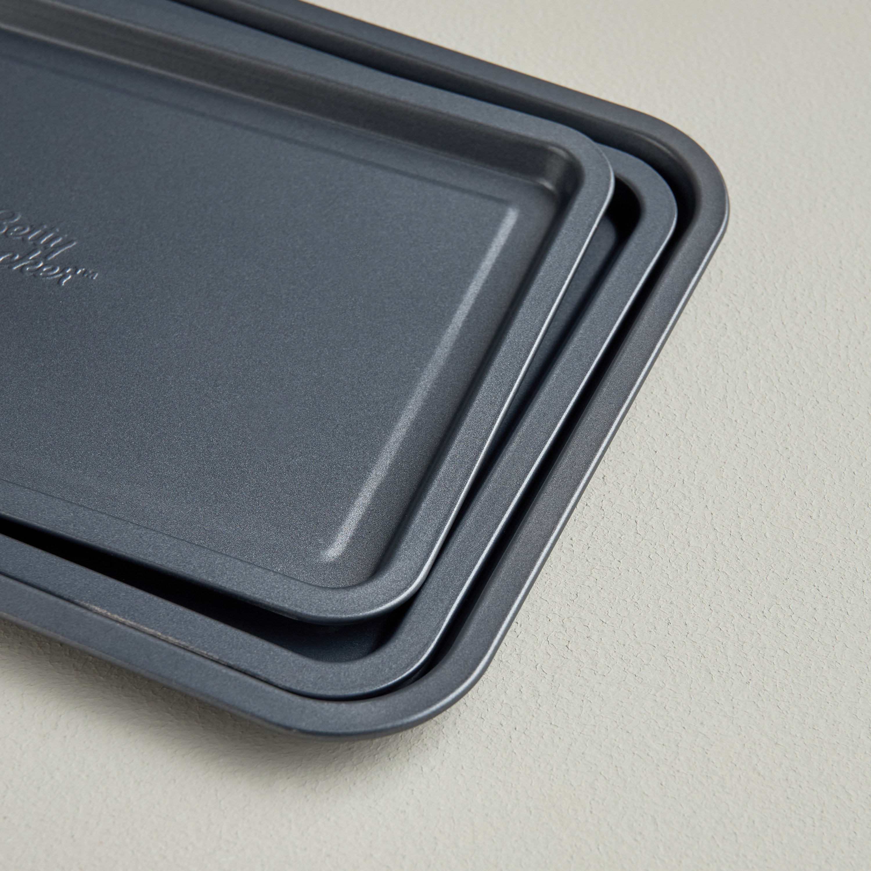 صواني خبز - بيتي كروكر - طقم 3 قطع-household-kitchen-bakeware-bakingpansandmoulds-image-3