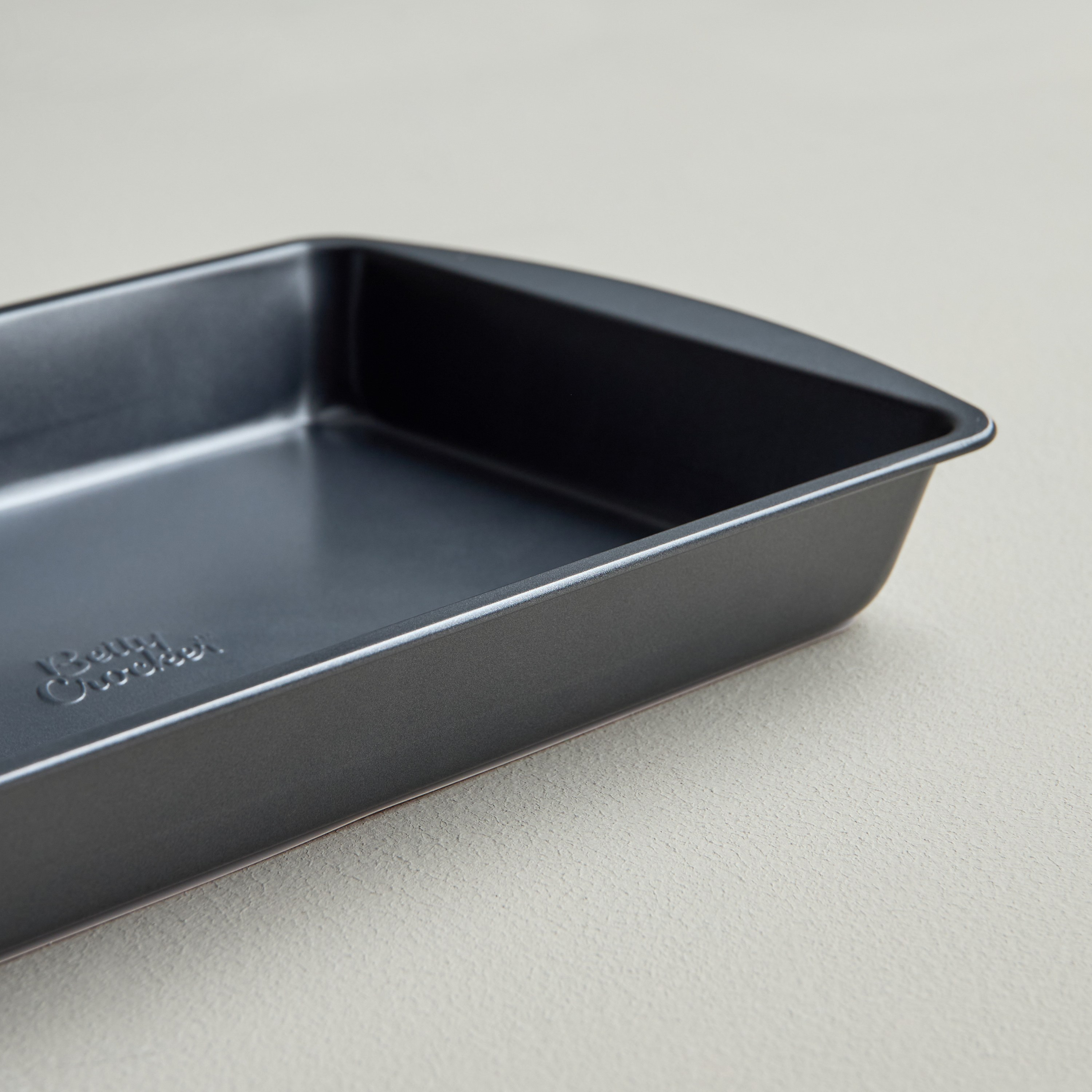 Betty Crocker Carbon Steel Roaster Pan - 24 cm-household-kitchen-bakeware-bakingpansandmoulds-image-2