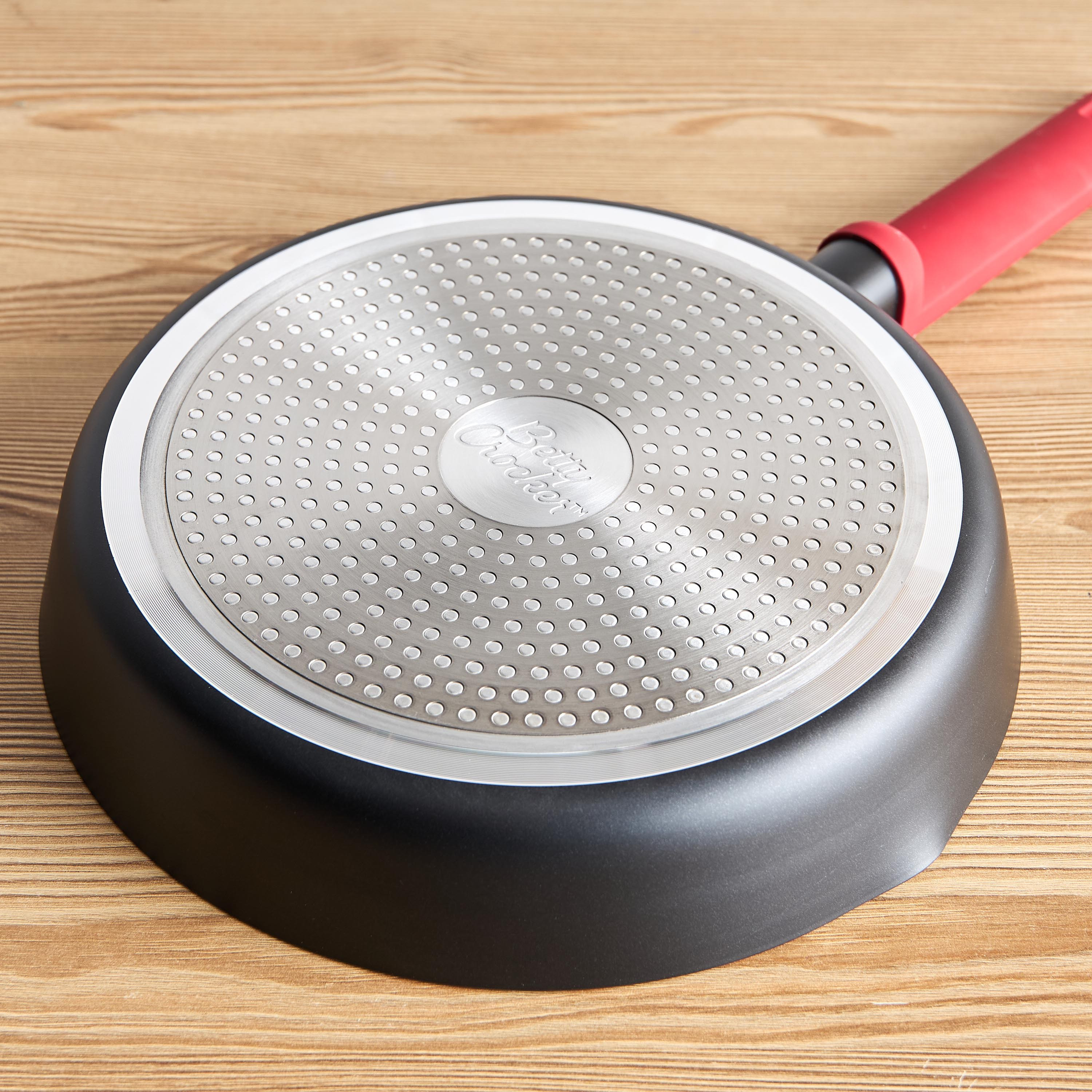Betty Crocker Aluminium Frying Pan - 26 cm-household-kitchen-cookware-potsandpans-image-3