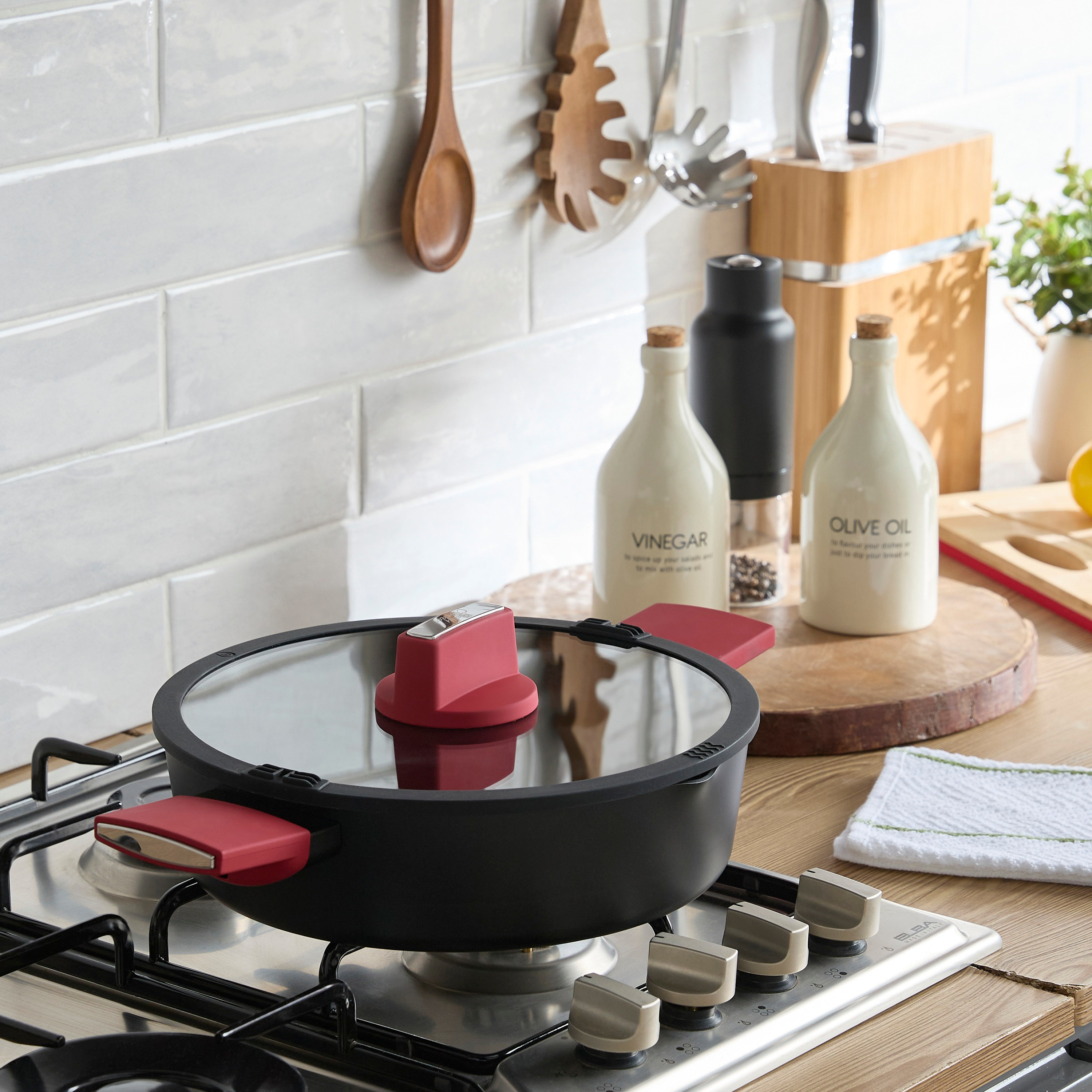 Betty Crocker Aluminium Nonstick Shallow Casserole - 26 cm-household-kitchen-cookware-potsandpans-image-4