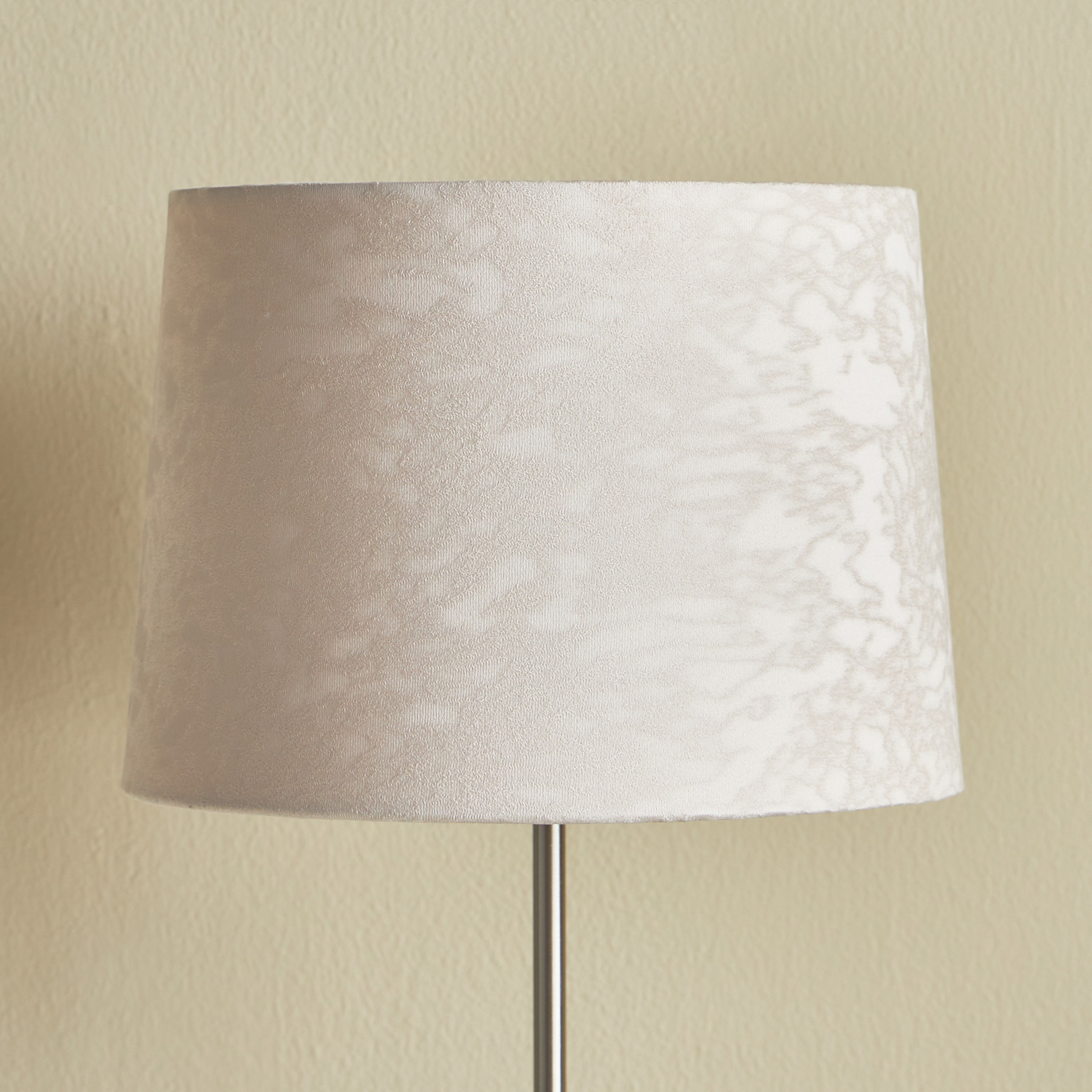 Mix and Match Velvet Jacquard Lamp Shade with Reversible Gimble - 20 cm