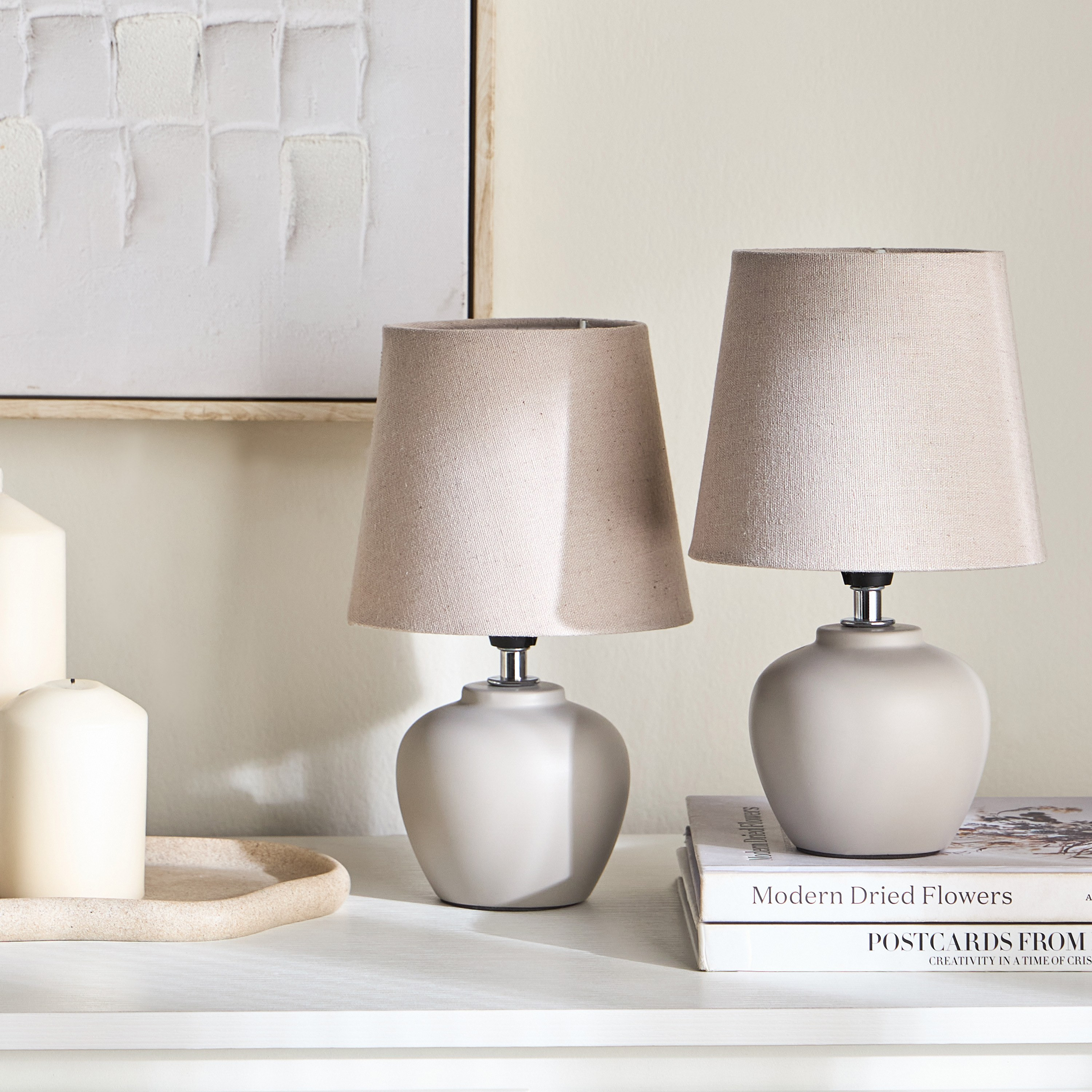 طقم مصابيح طاولة سيراميك قطعتين - فرينجيلا - 26 سم-household-lighting-tableanddesklamps-image-4