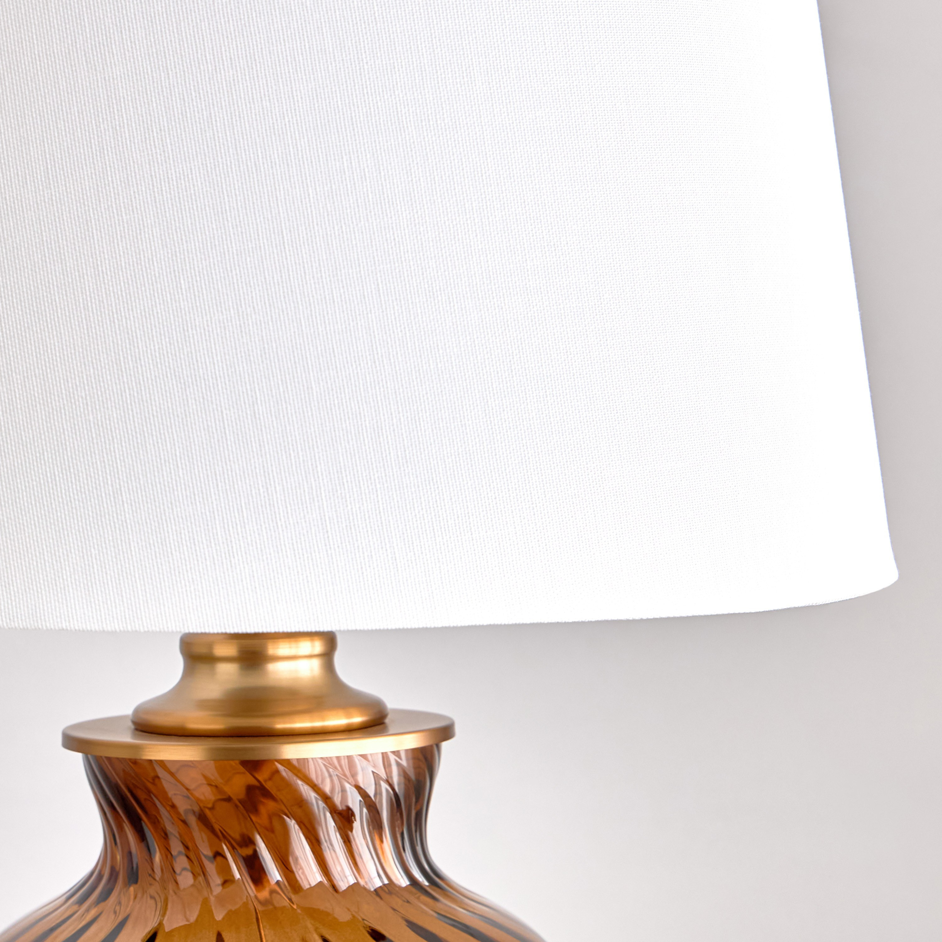 Anthony Glass Table Lamp - 69 cm-household-lighting-tableanddesklamps-image-4