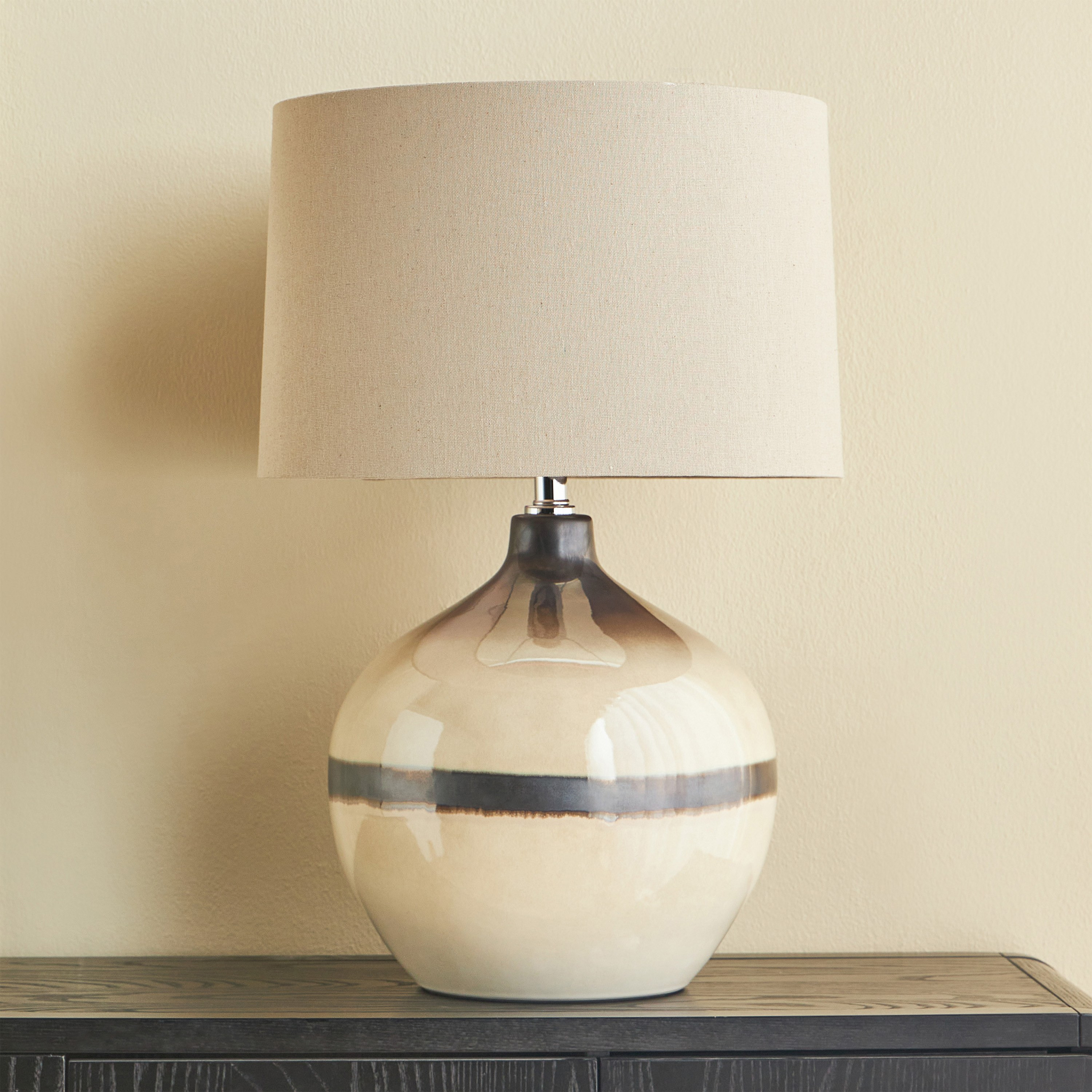 Mina Ceramic Table Lamp - 67 cm-household-lighting-tableanddesklamps-image-1