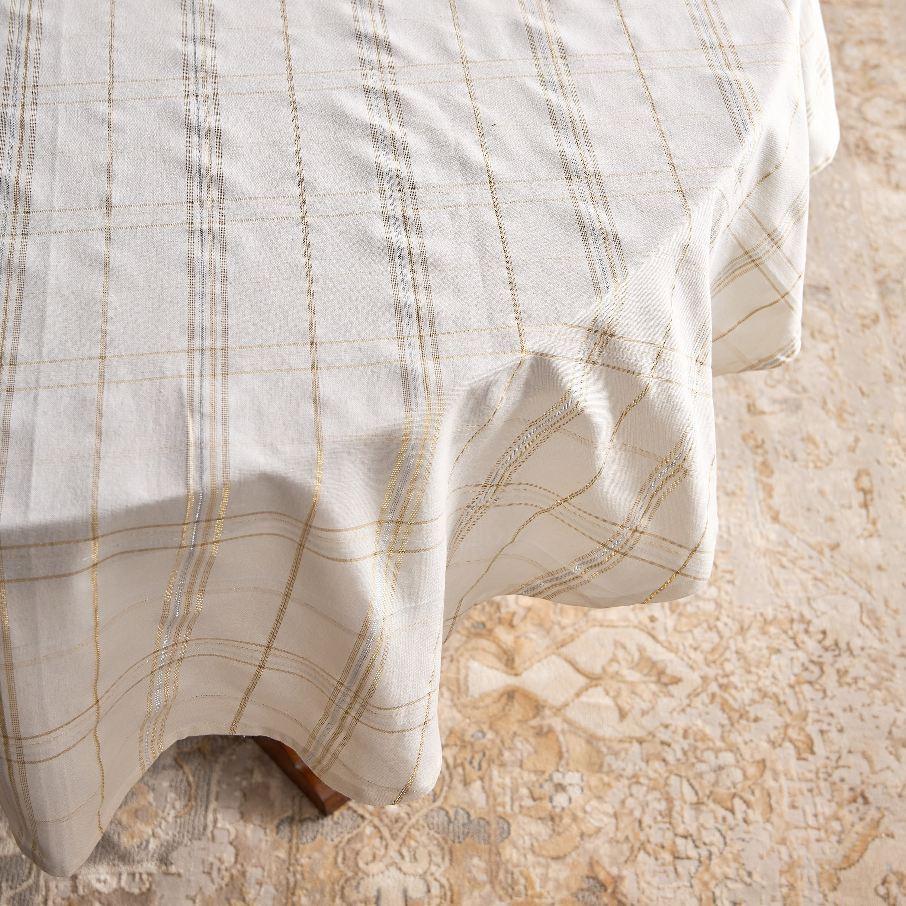 Elite Table Cover - 150 cm-household-dining-tablelinen-runnersandtablecovers-image-3