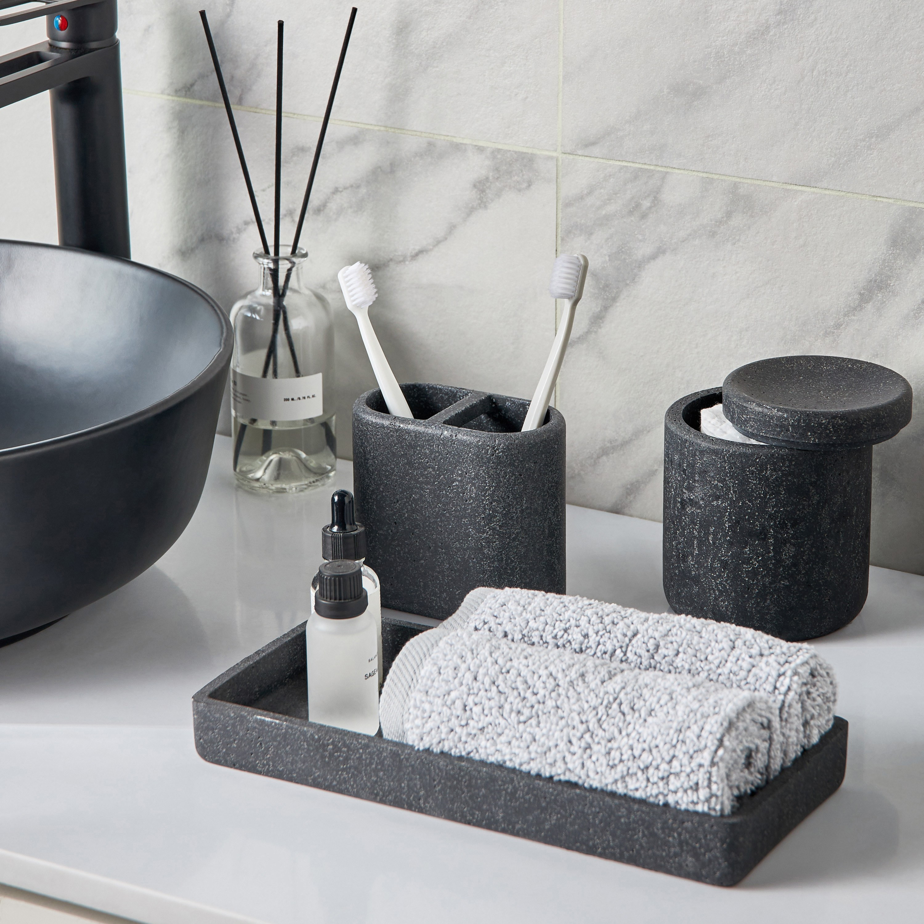 Ebony Towel Tray-household-bathandlaundry-bathaccessories-toweltraysandplatforms-image-3