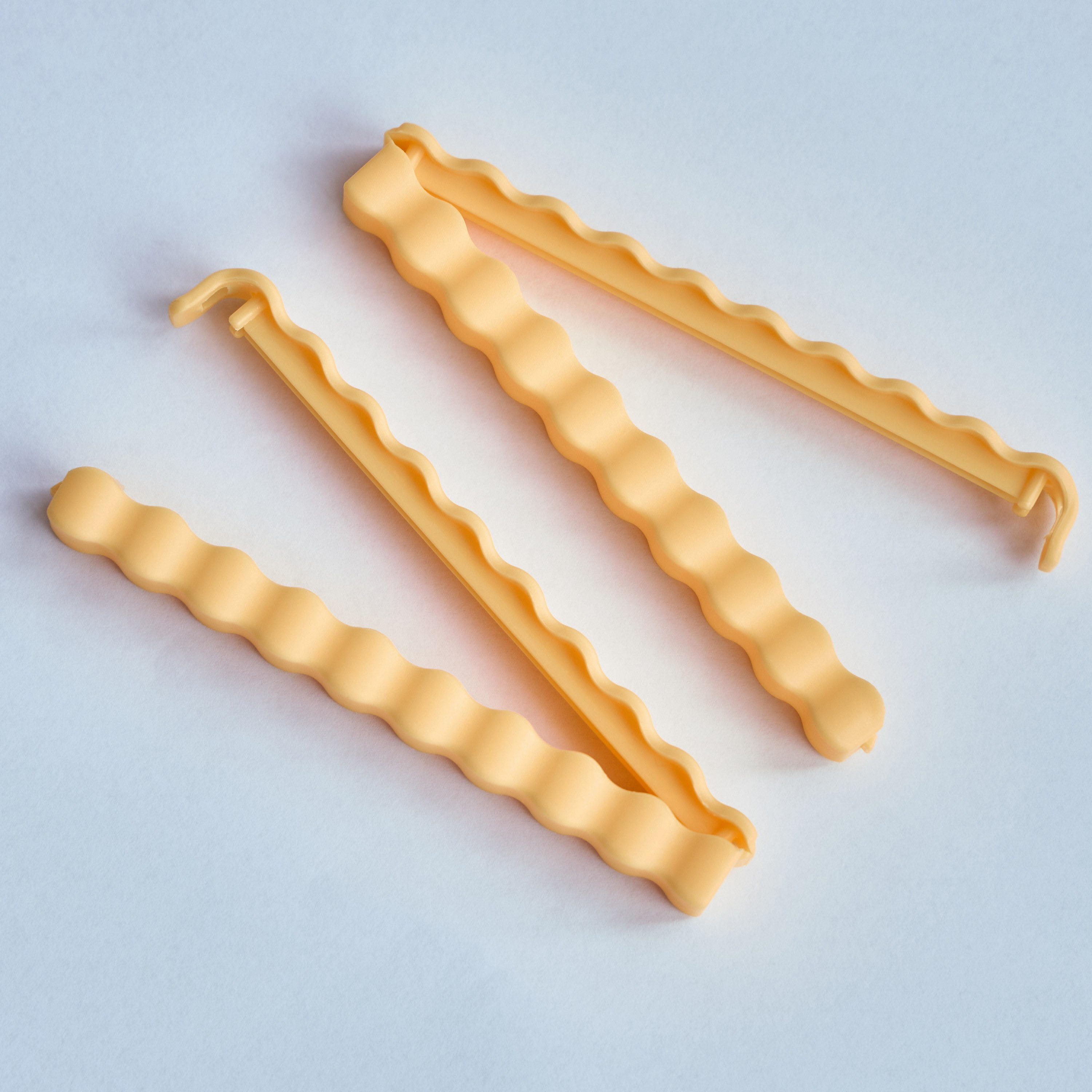 طقم مشابك تشيب 10 قطع مع صندوق مغناطيسي- نيمبوس-babyandkids-schoolessentials-stationery-image-2