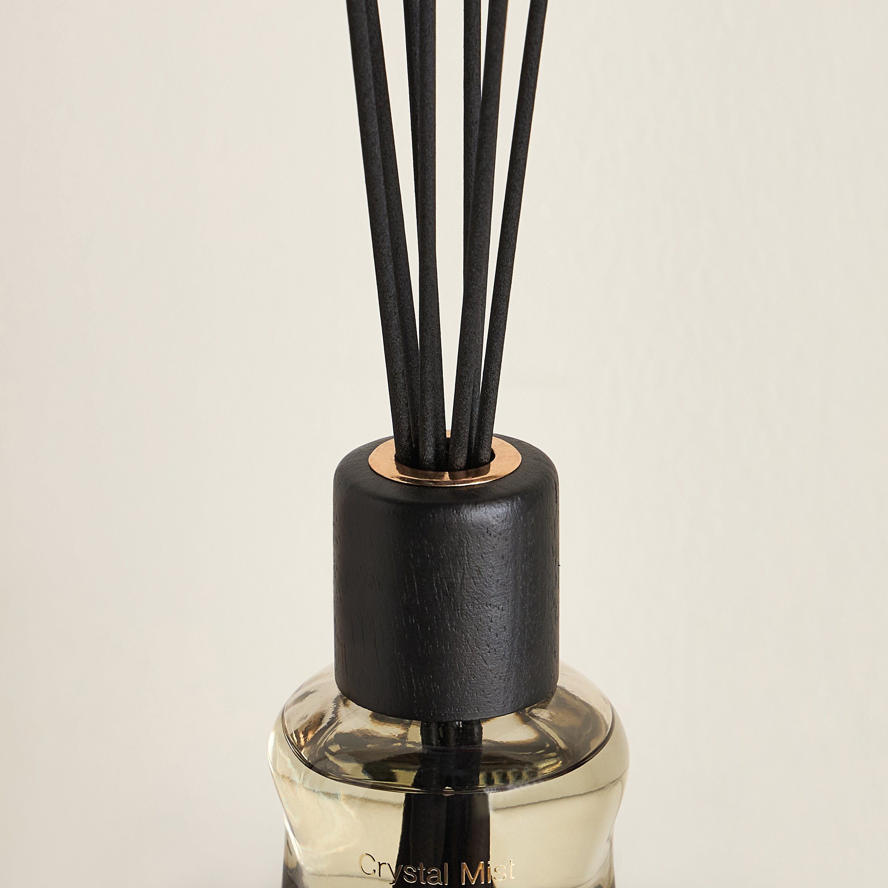 Bougie Crystal Mist Reed Diffuser - 300 ml-household-homefragrance-reeddiffusers-image-2
