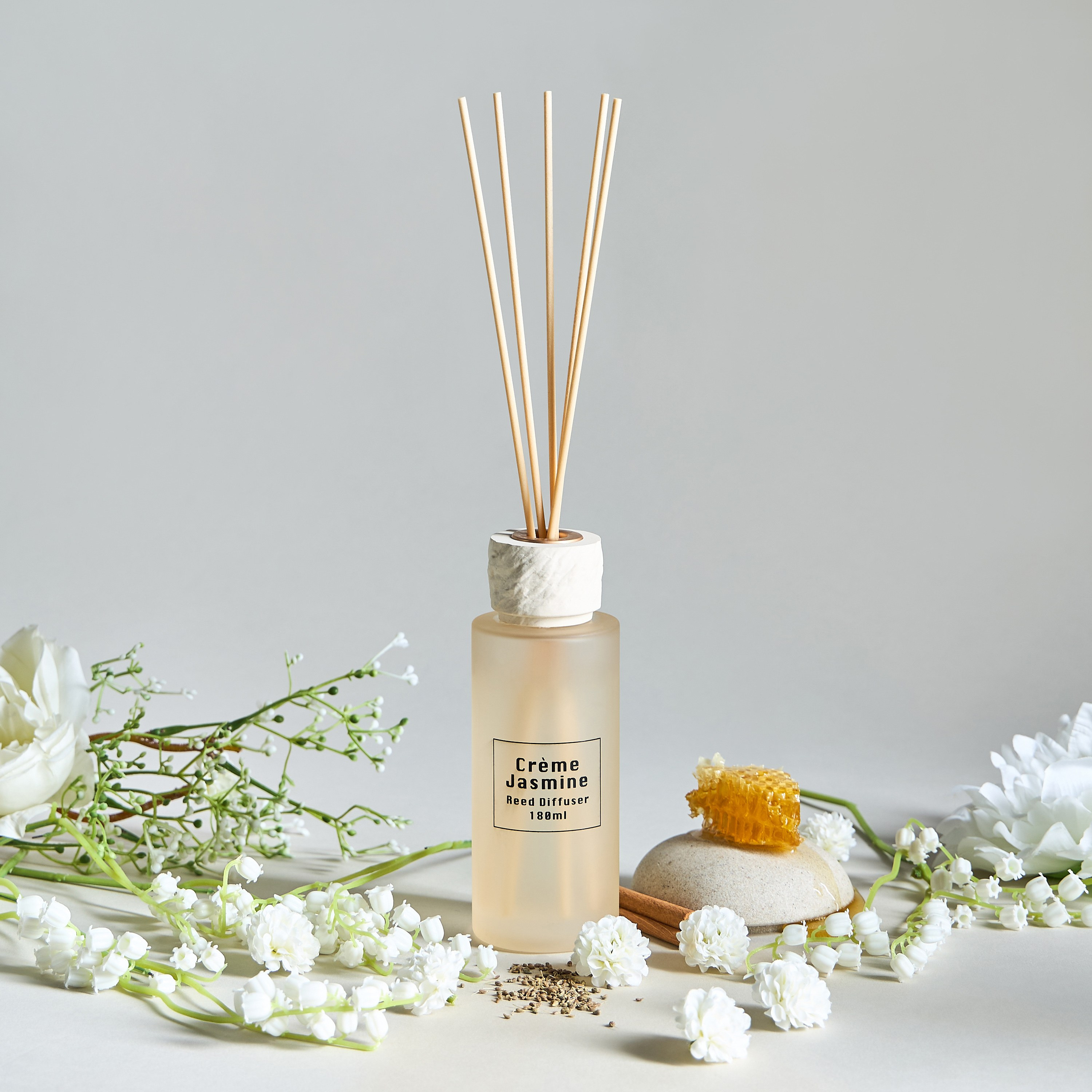 Raw Creme Jasmine Scented Reed Diffuser - 180 ml-household-homefragrance-reeddiffusers-image-1