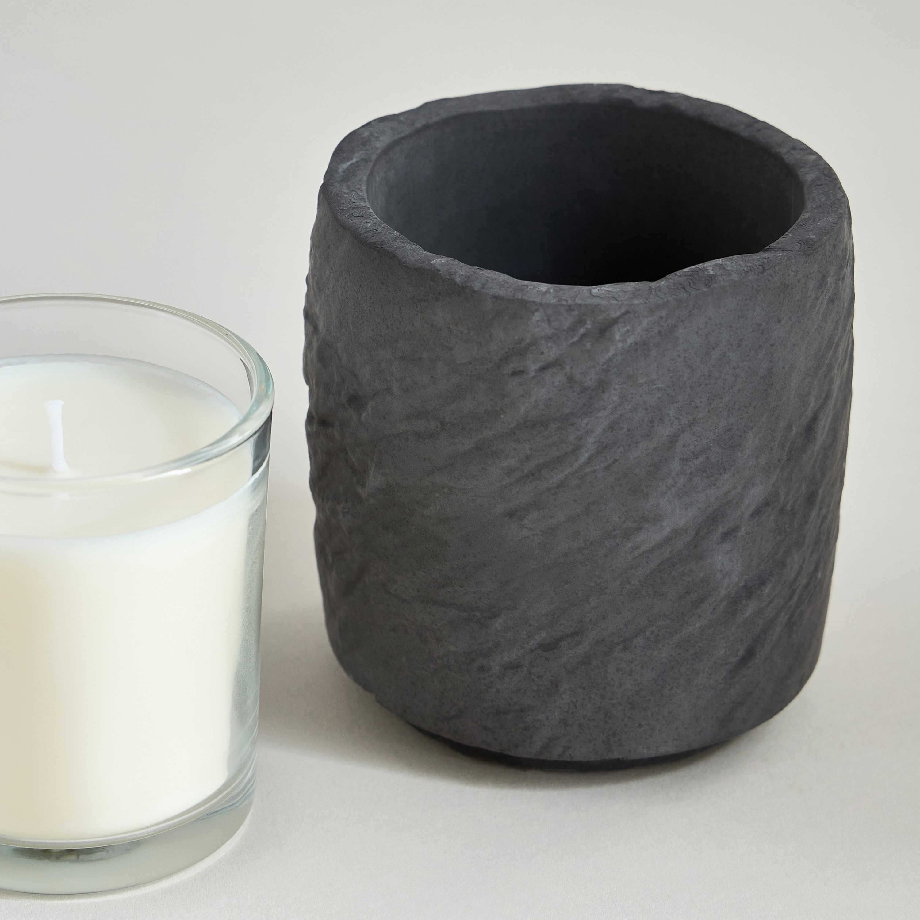 Raw Black Forest Scented Jar Candle - 20 h-household-homefragrance-candles-image-3