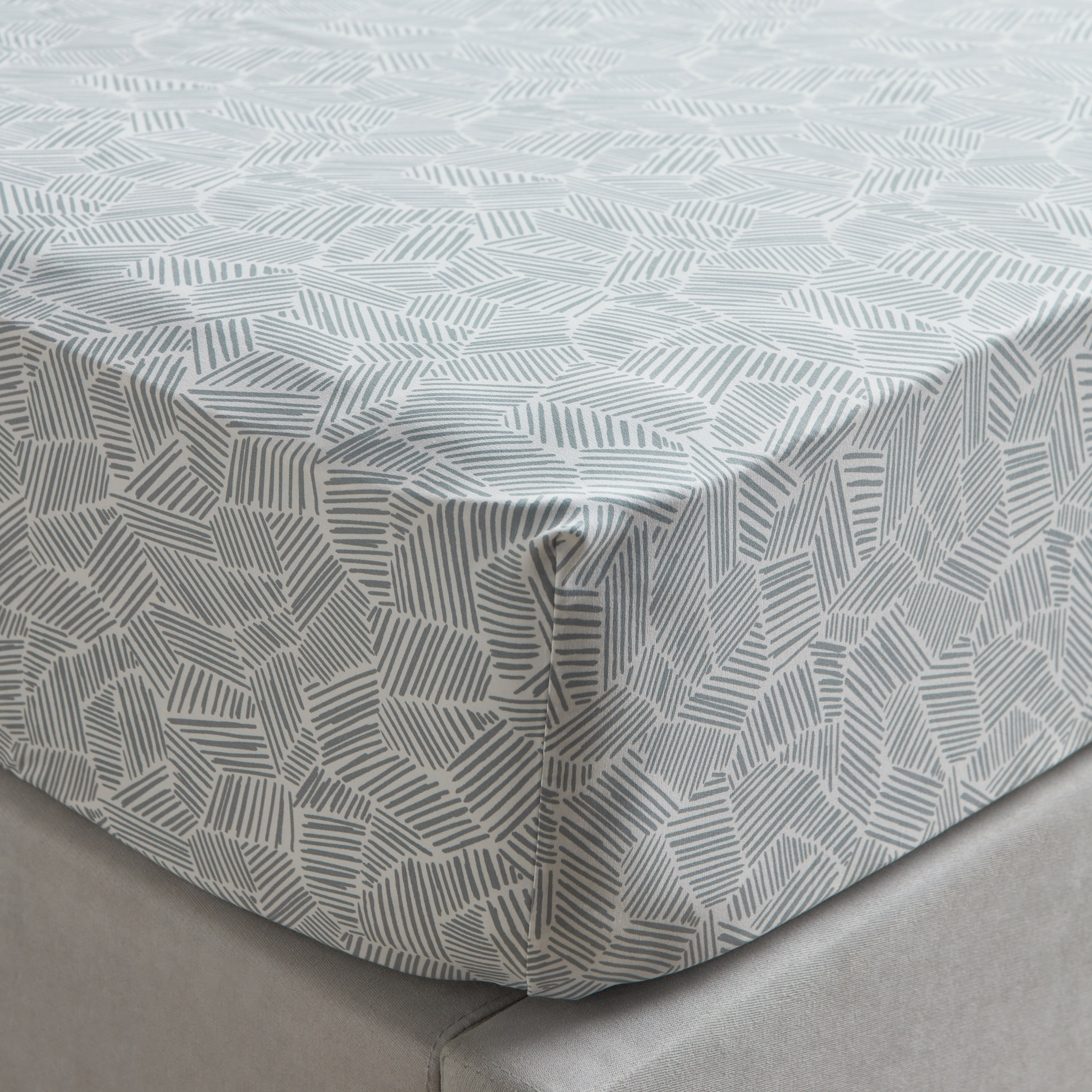 شرشف مطاطي كامل - أمفورا - 120×200 سم-household-bedding-sheetsandpillowcases-fittedsheets-image-3