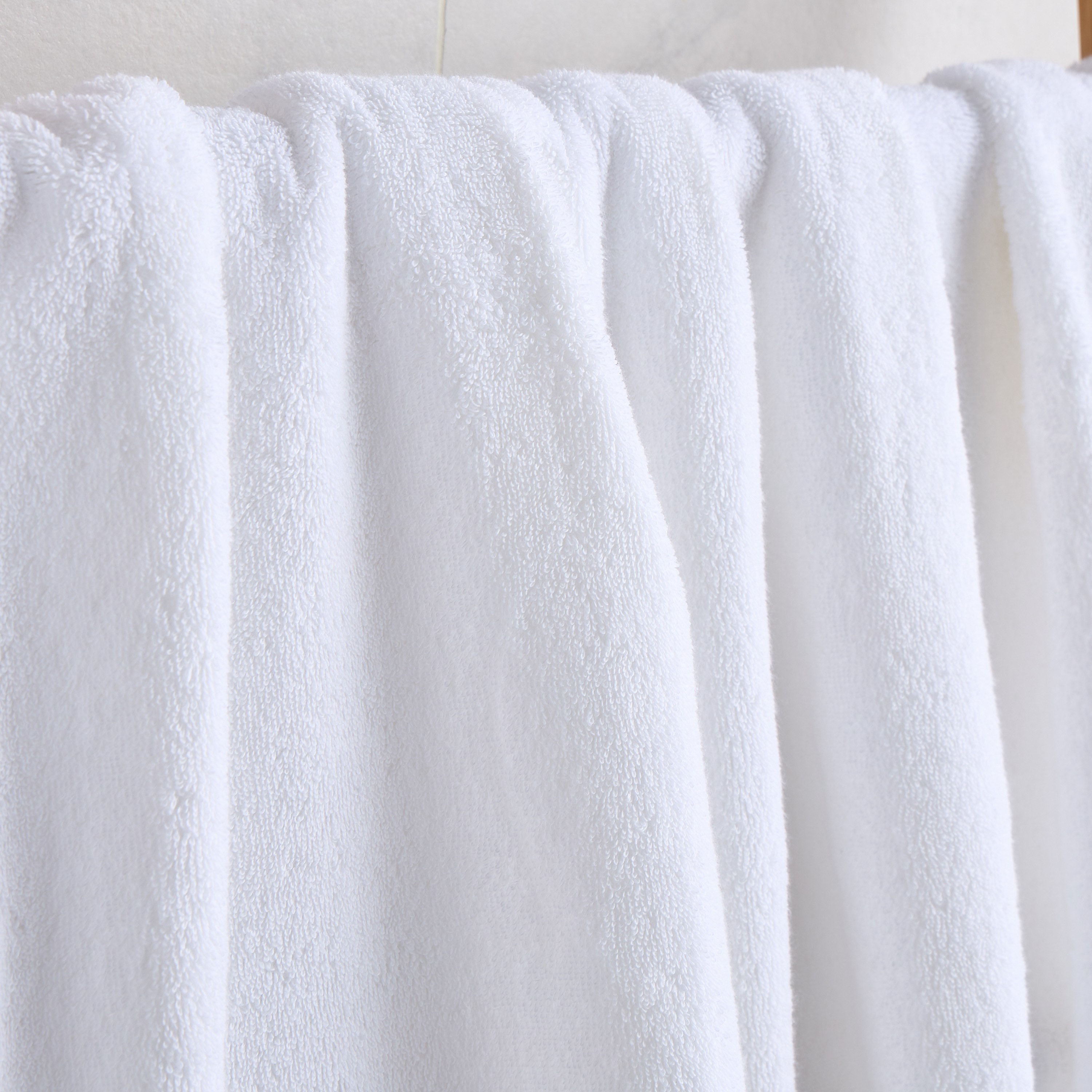 Egyptian Hotel 650 GSM Bath Sheet - 90x150 cm-household-bathandlaundry-bathlinen-towels-image-2