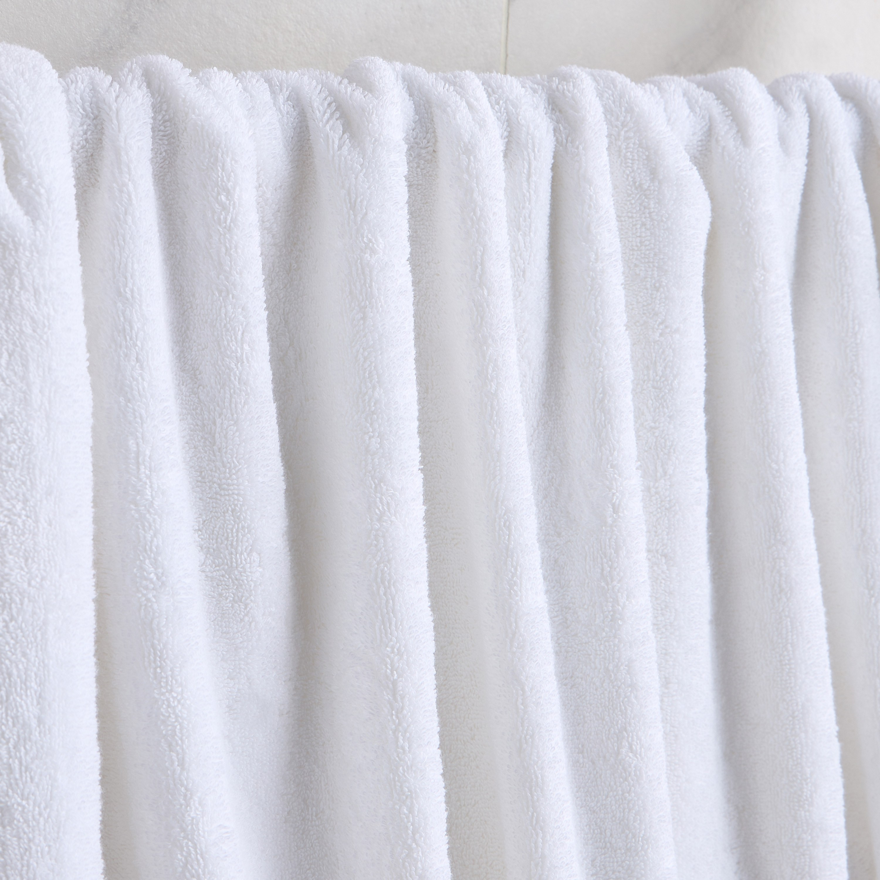 Egyptian Hotel 650 GSM Bath Sheet - 90x150 cm-household-bathandlaundry-bathlinen-towels-image-2