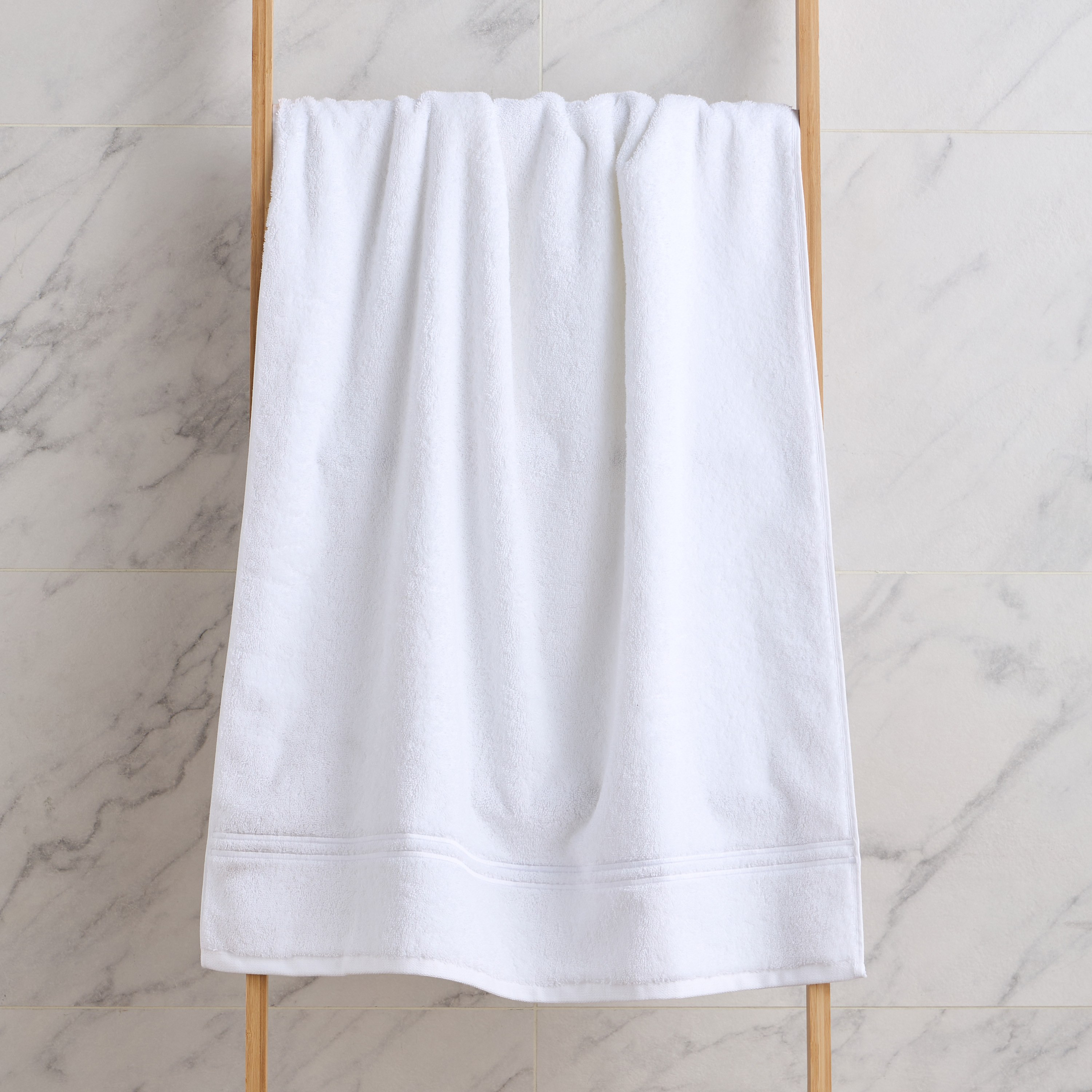 Egyptian Hotel 650 GSM Cotton Bath Towel - 70x140 cm-household-bathandlaundry-bathlinen-towels-image-1