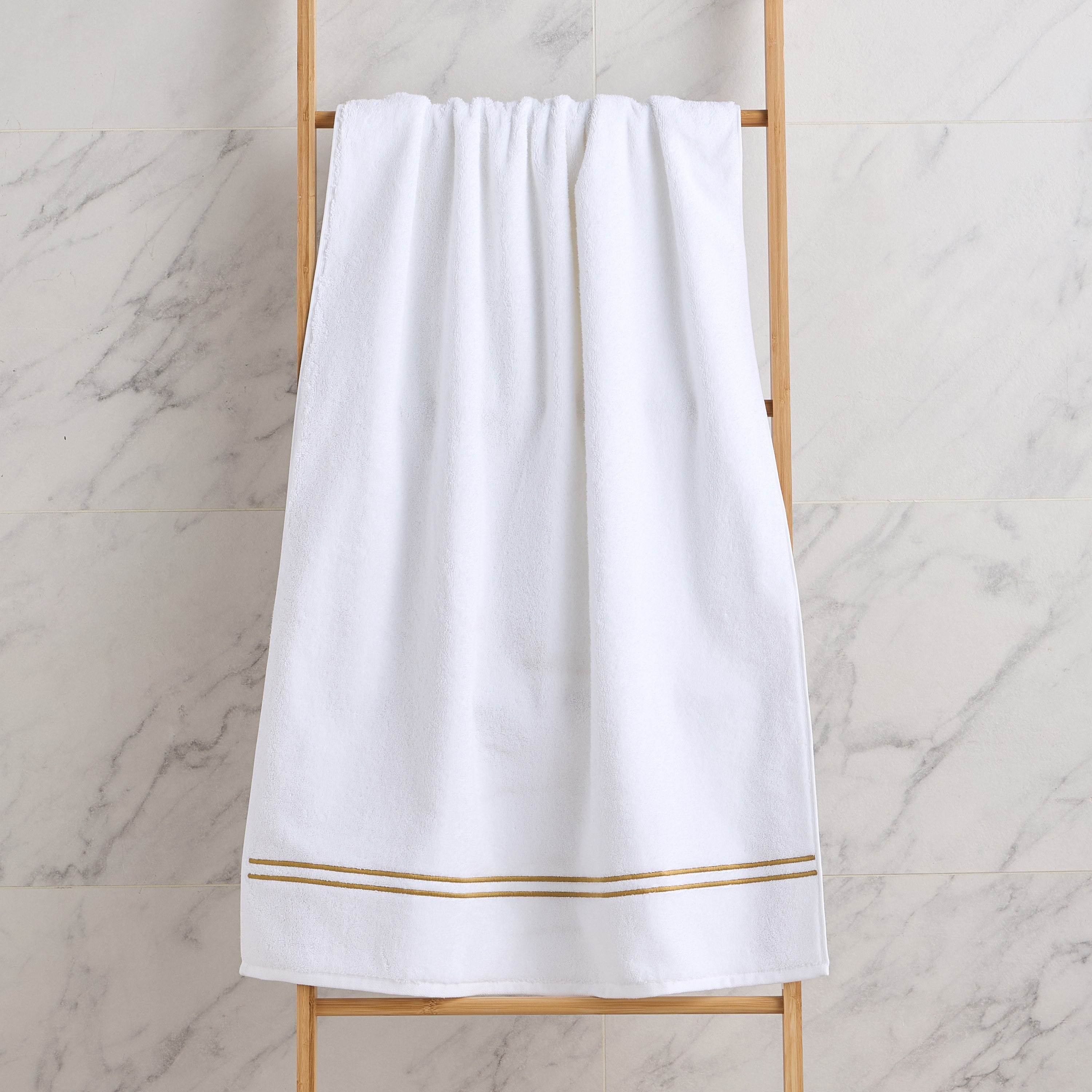 Egyptian Hotel 650 GSM Cotton Bath Towel - 70x140 cm-household-bathandlaundry-bathlinen-towels-image-1