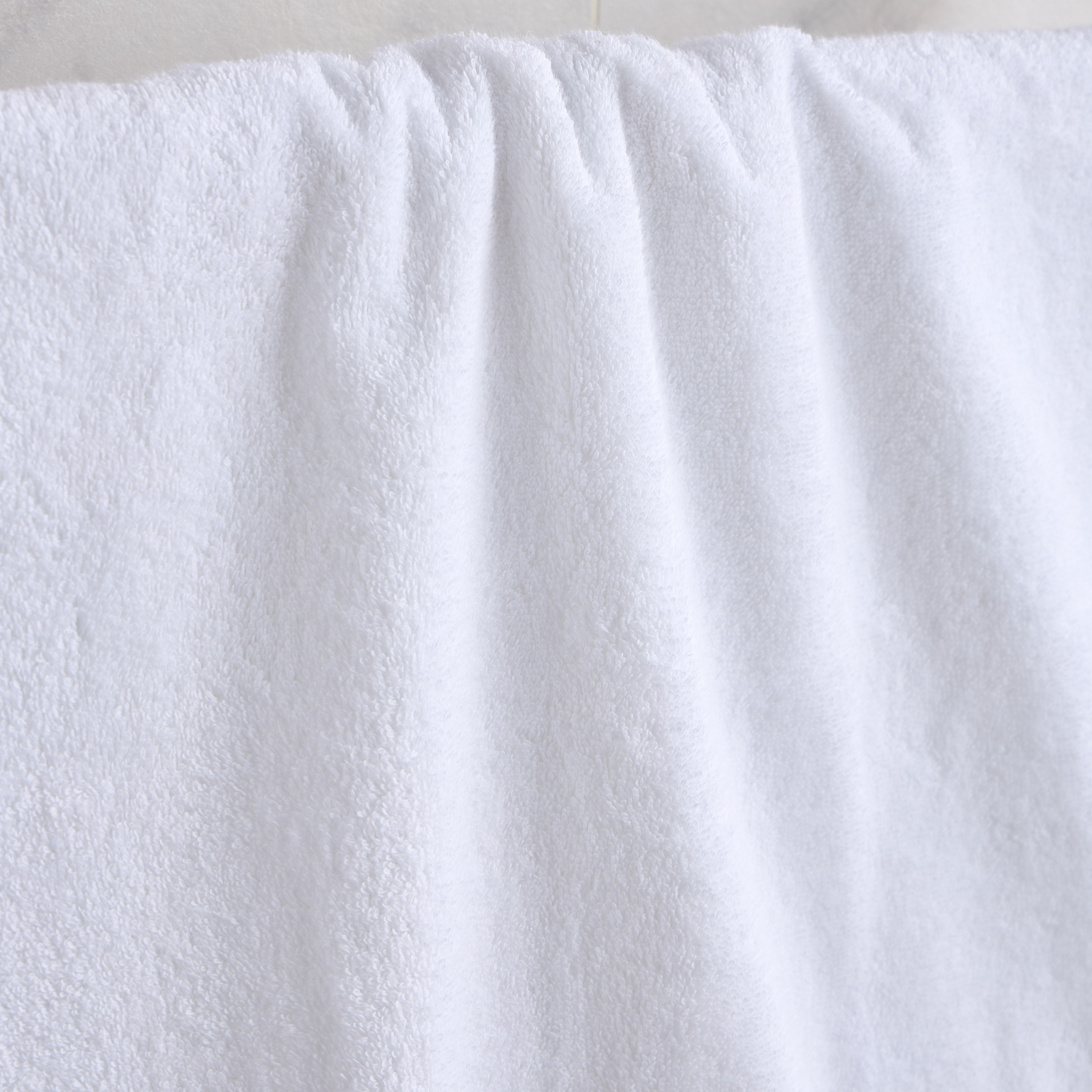 Egyptian Hotel 650 GSM Hand Towel - 50x90 cm-household-bathandlaundry-bathlinen-towels-image-2