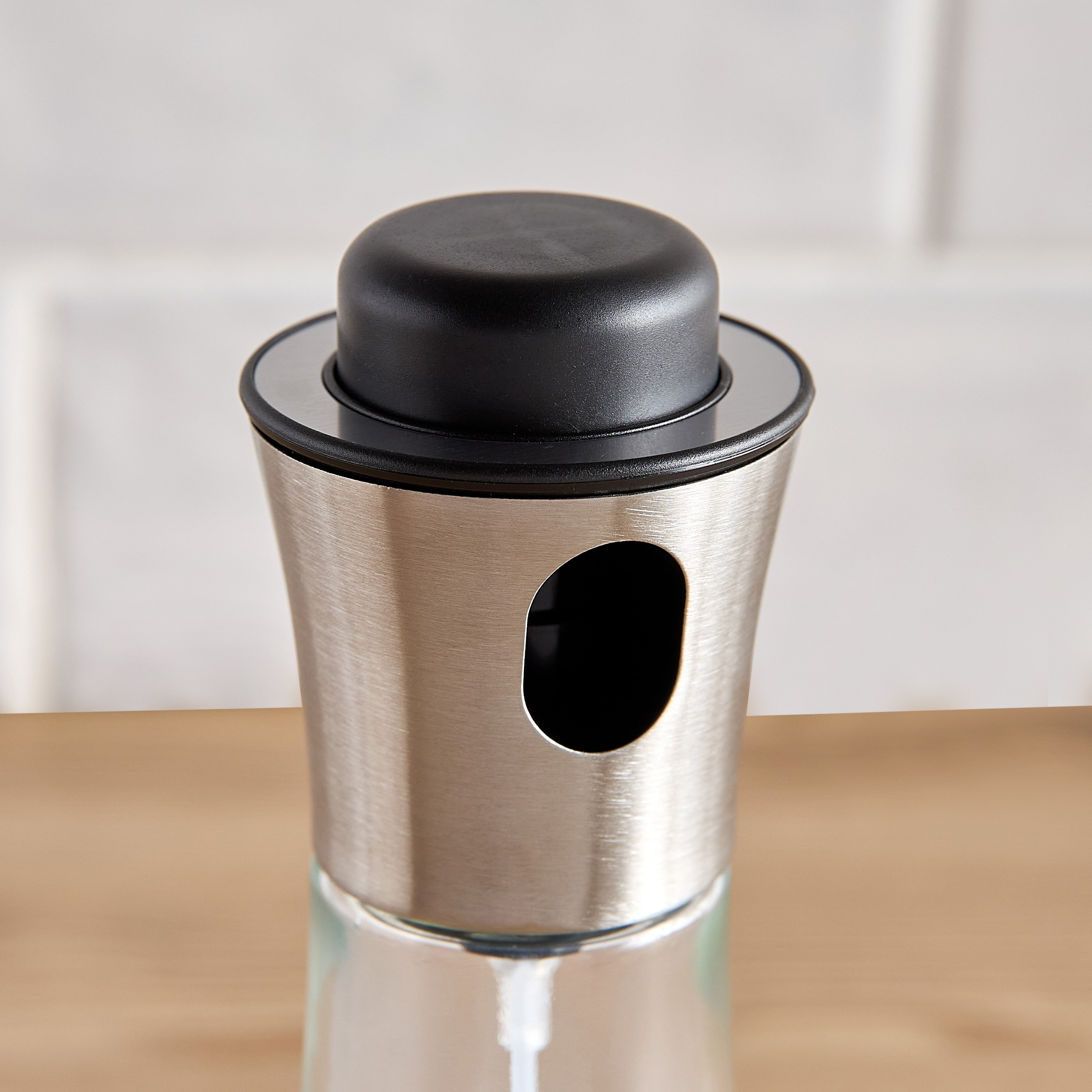 Giada Oil Spray Bottle - 230 ml-household-kitchen-foodstorage-oilandvinegar-image-2