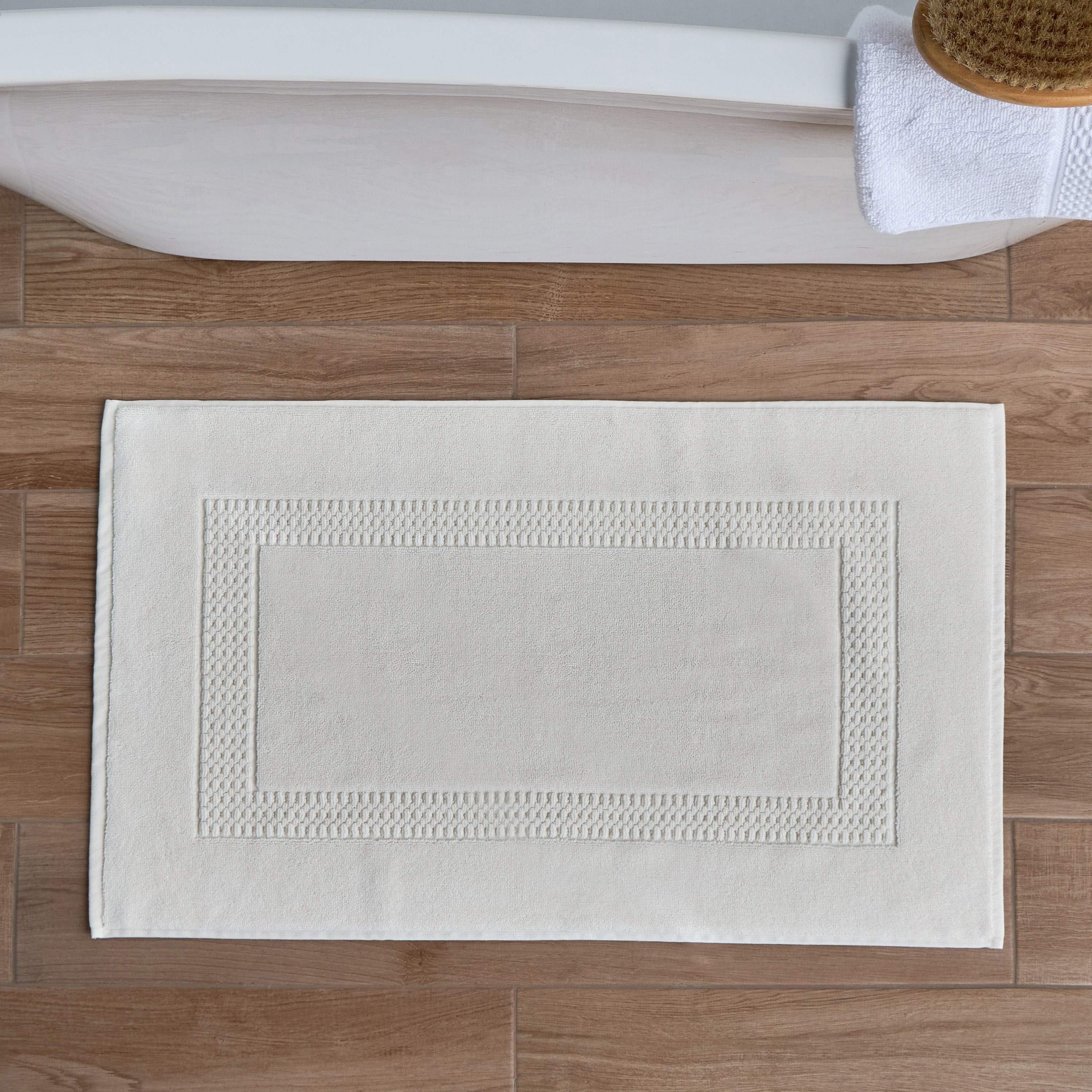 Infinity Luxe Bath Mat - 50x80 cm-household-bathandlaundry-bathlinen-bathmatsandtubmats-image-1