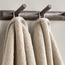 منشفة حمّام كبيرة من القطن التركي 750 جرام لكل متر مربع - إنفينيتي لوكس - 90x150 سم-household-bathandlaundry-bathlinen-towels-image-12