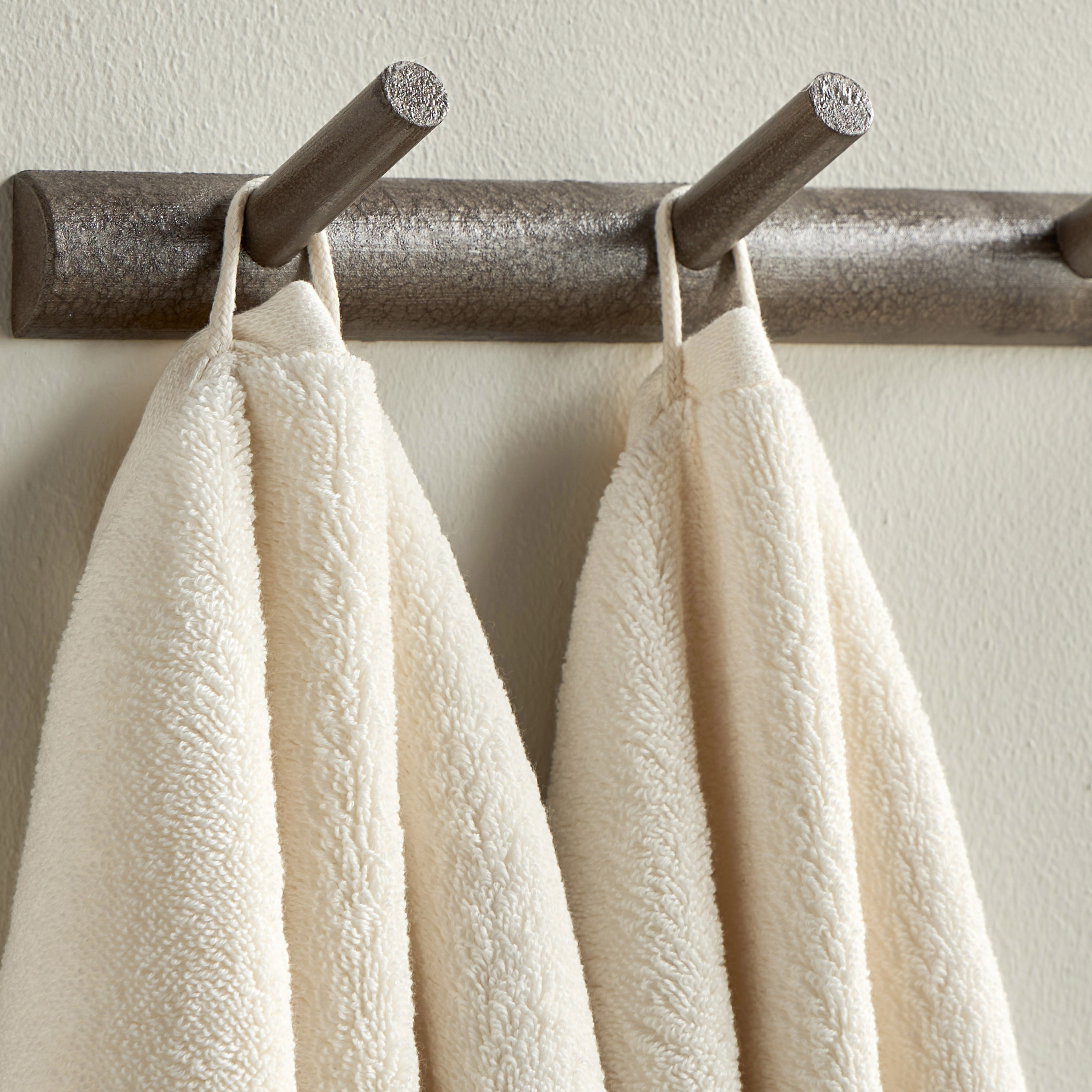 Infinity Luxe 750 GSM Turkish Cotton Bath Sheet - 90x150 cm-household-bathandlaundry-bathlinen-towels-image-5
